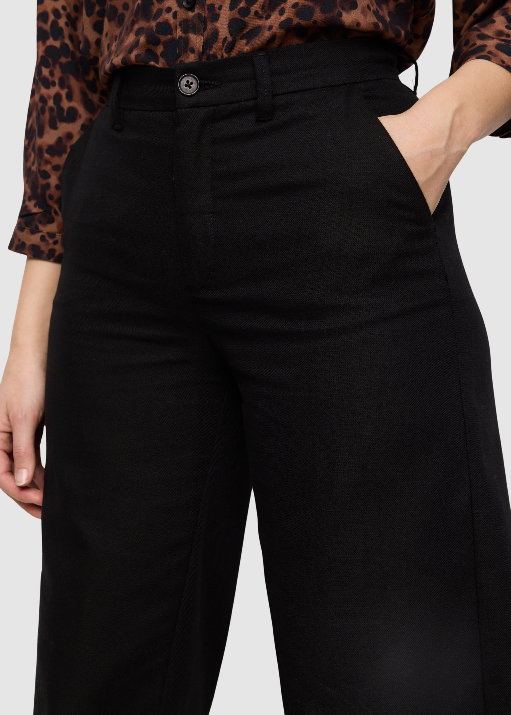 Ligularia Black