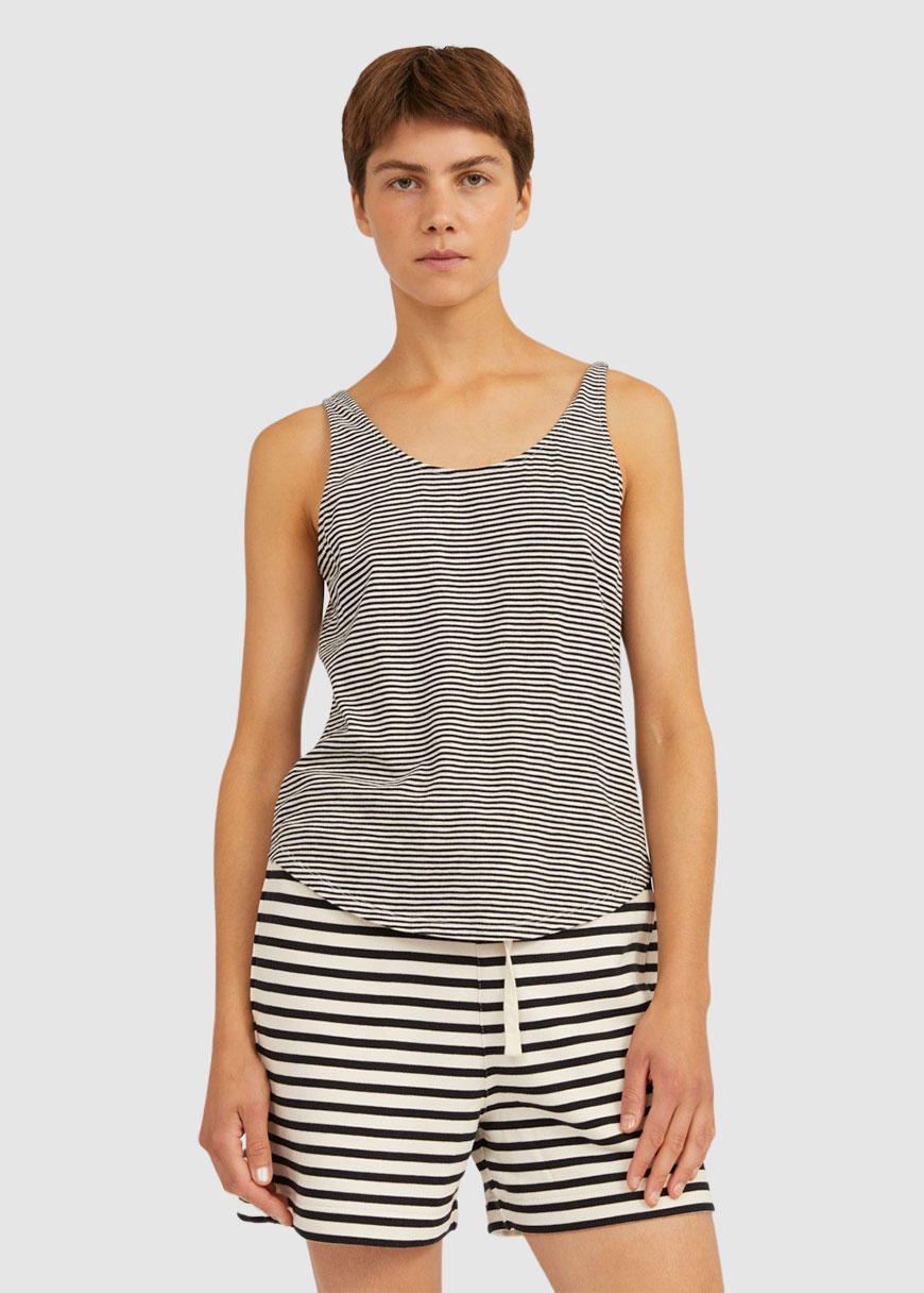 Aariana Pretty Stripes
