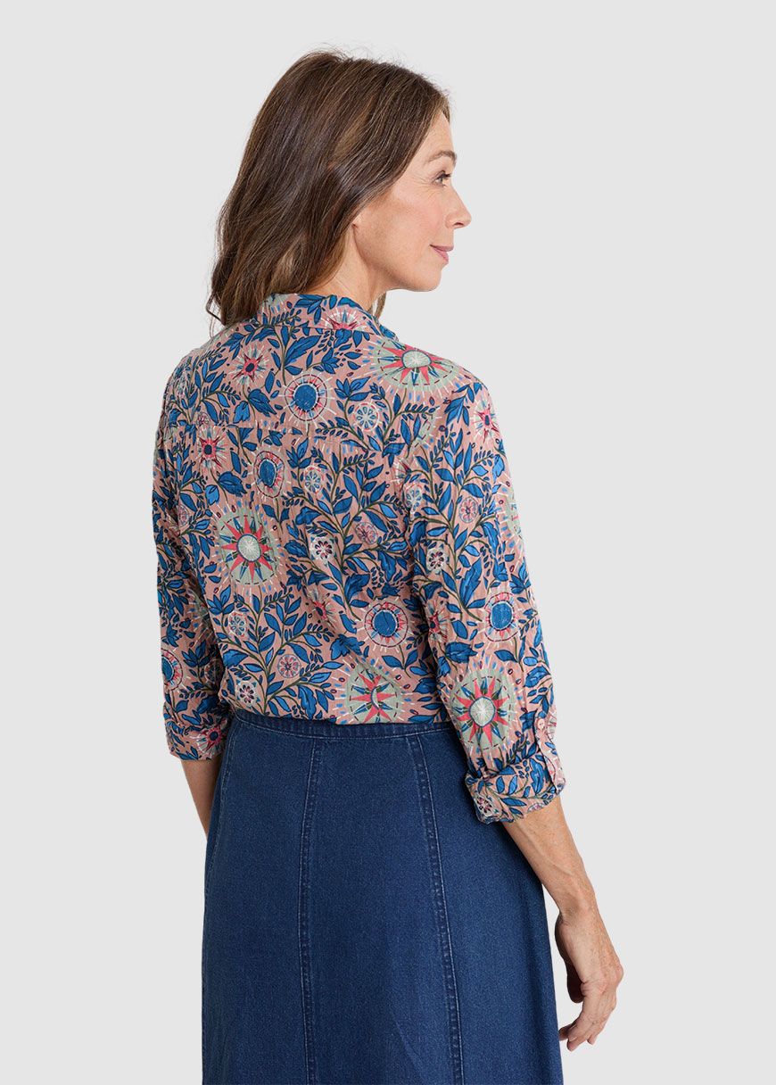Larissa Shirt Larissa Shirt