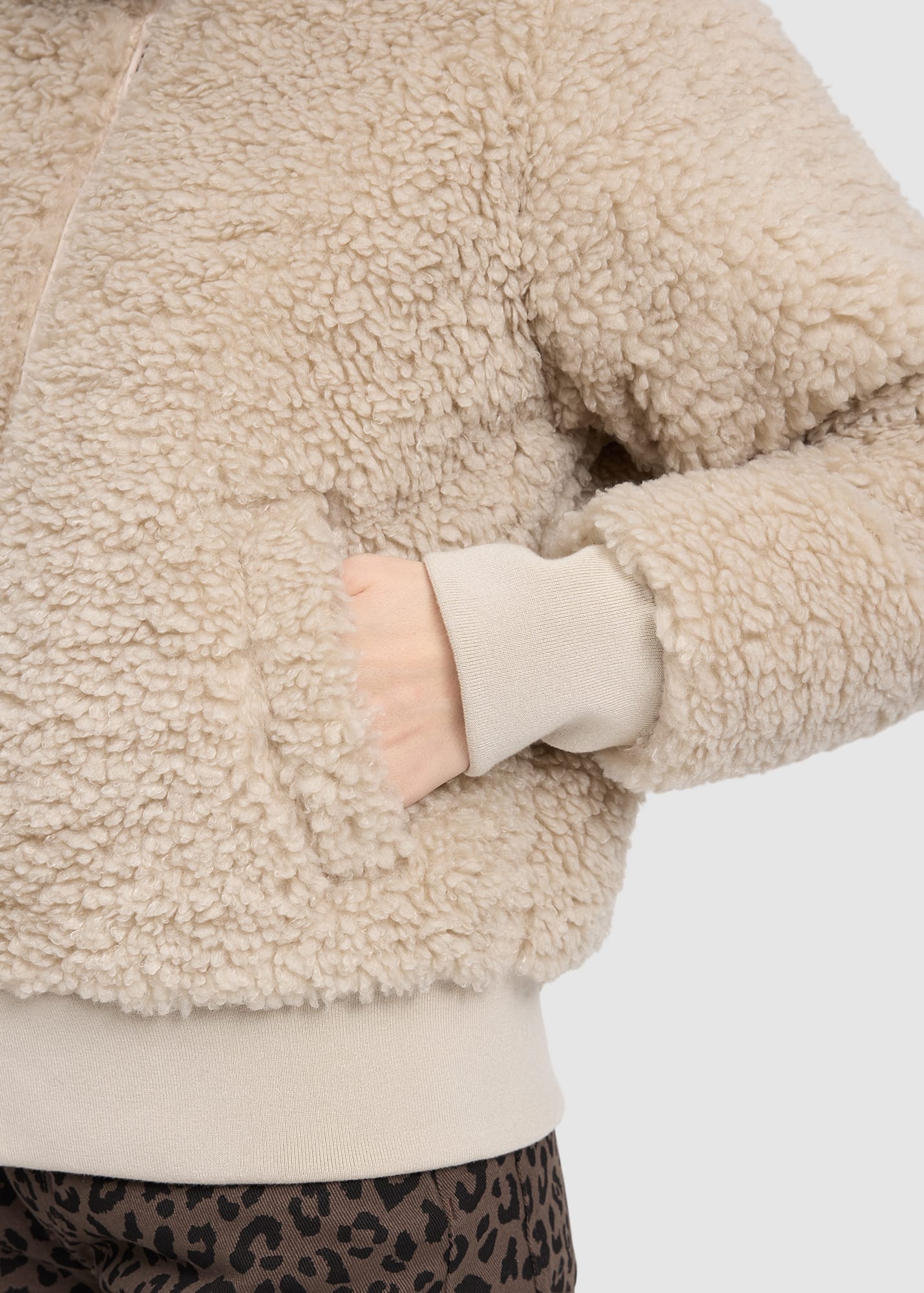 mazine-faux-fur-blouson-natural-6.jpeg Faux-Fur Blouson Natural