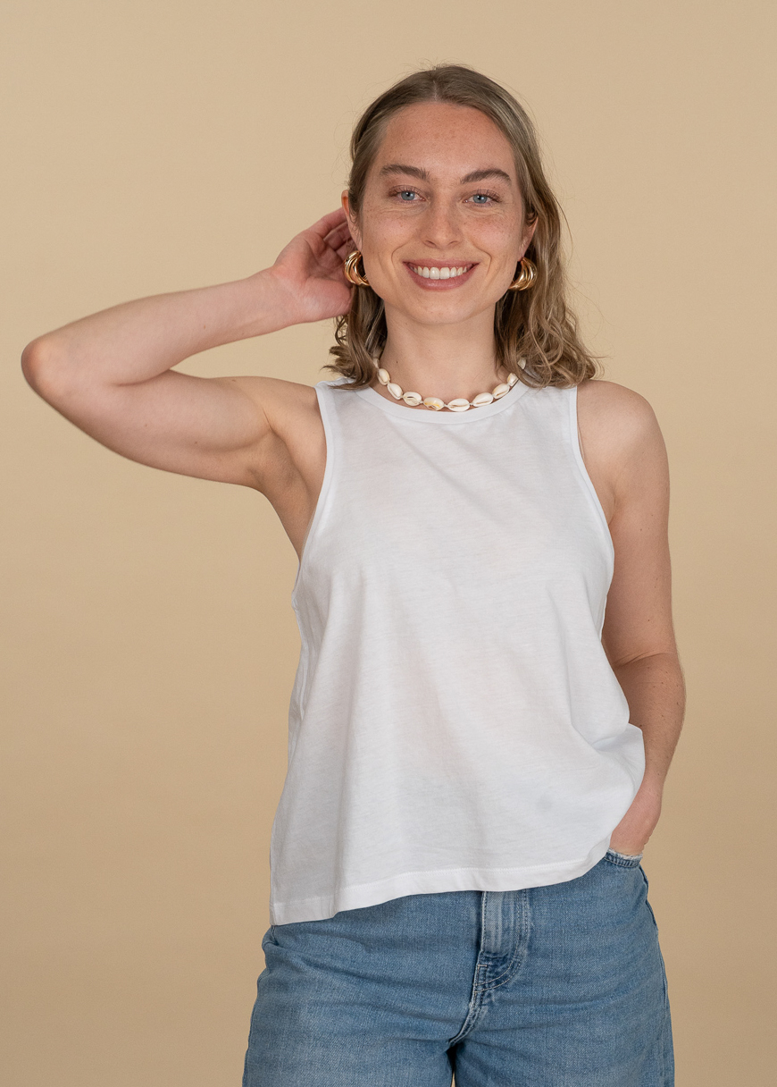 Cropped Oversized Tanktop Woman Cropped Oversized Tanktop Woman