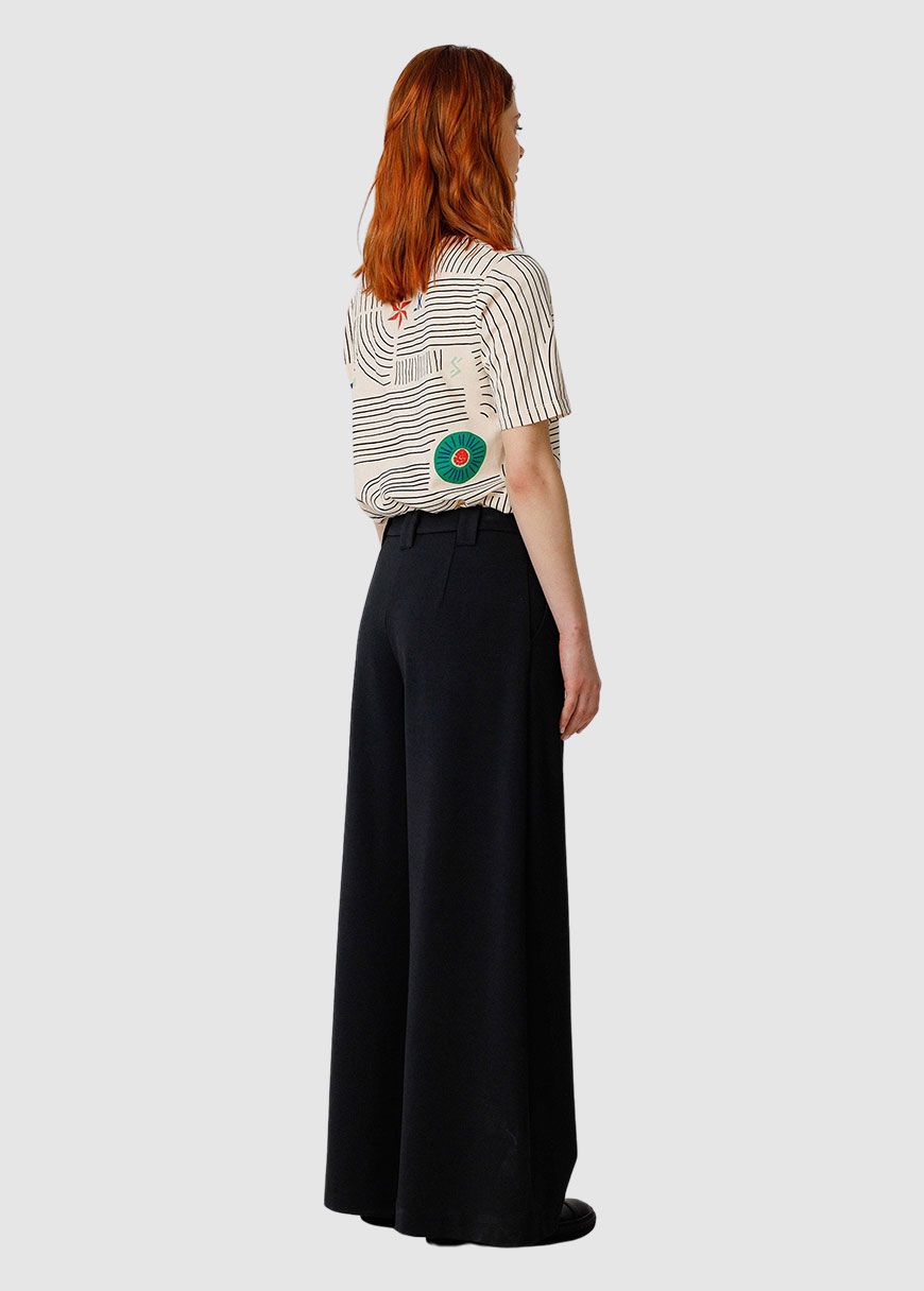 Lierni T-Shirt