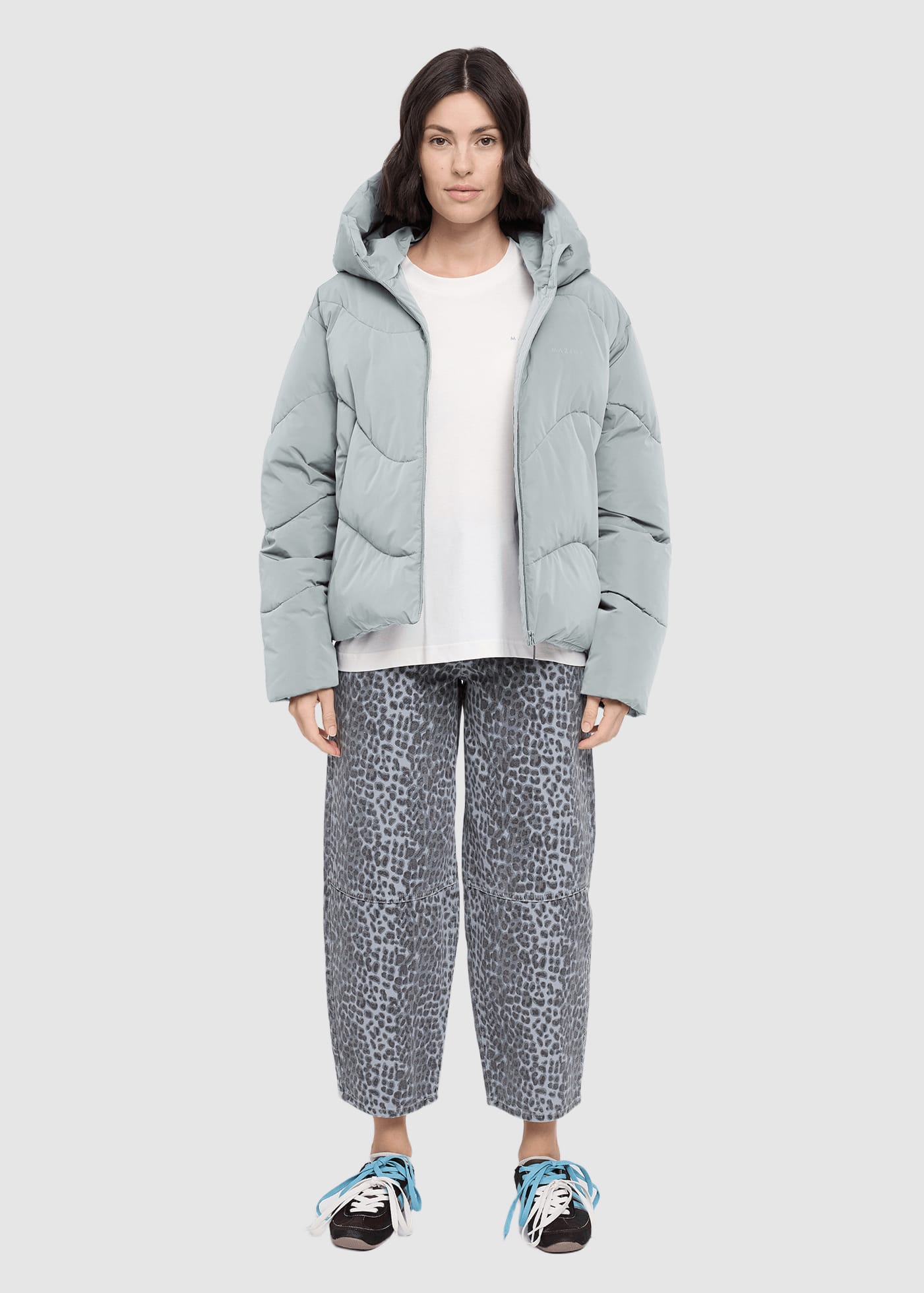 mazine-waves-quilt-short-puffer-jacket-ice-green-3.jpeg Waves Quilt Short Puffer Jacket Ice Green