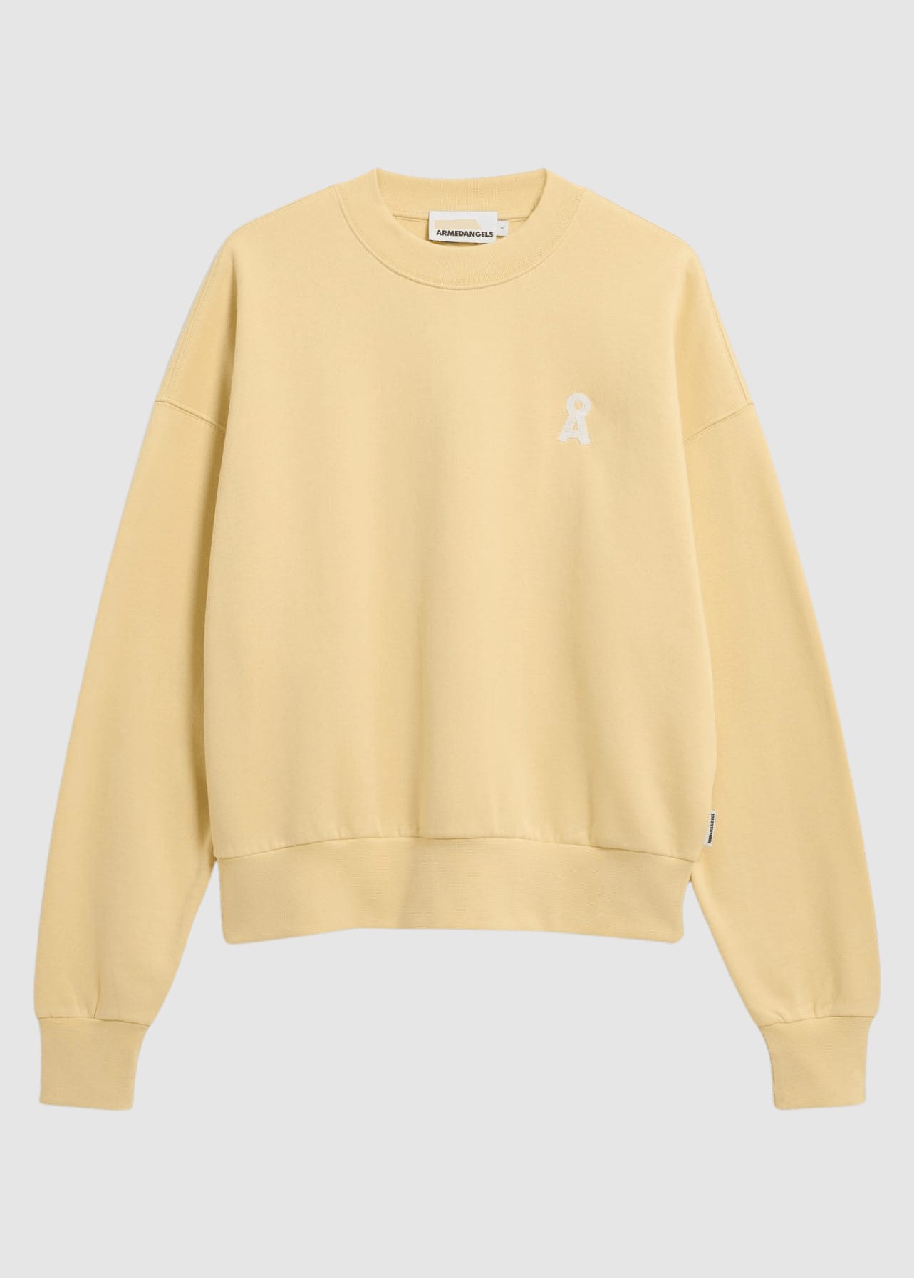 armedangels-iconic-alizaa-sweat-golden-hay-6.jpeg Iconic Å Alizaa Sweat Golden Hay