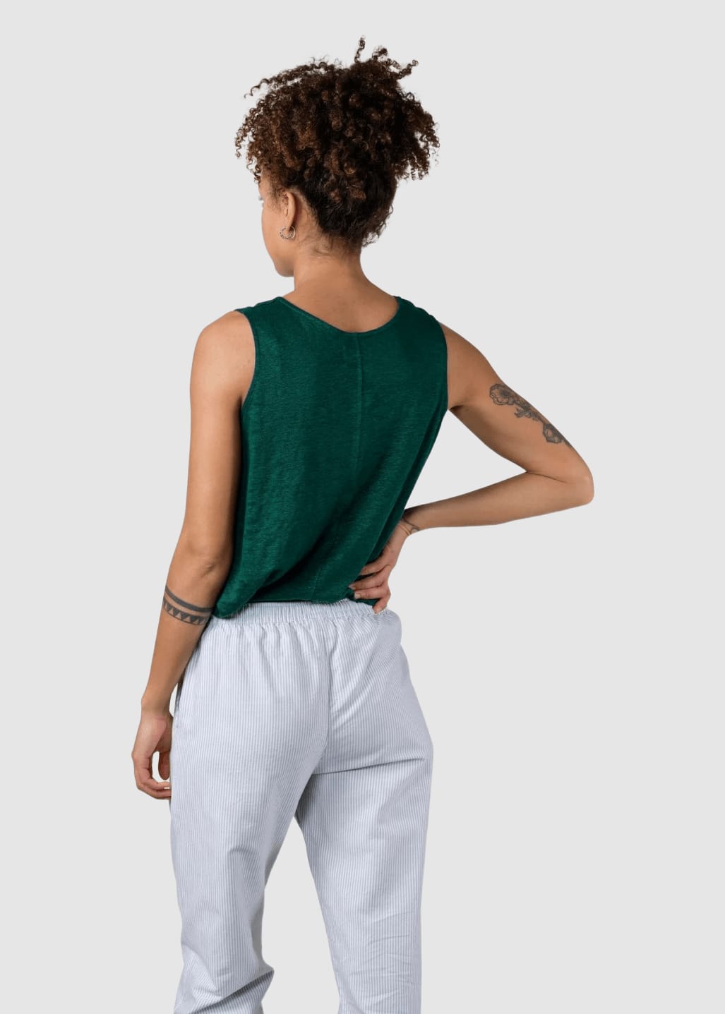 klitm-ller-collective-dee-tank-top-moss-green-2.jpeg Dee Tank Top Moss Green