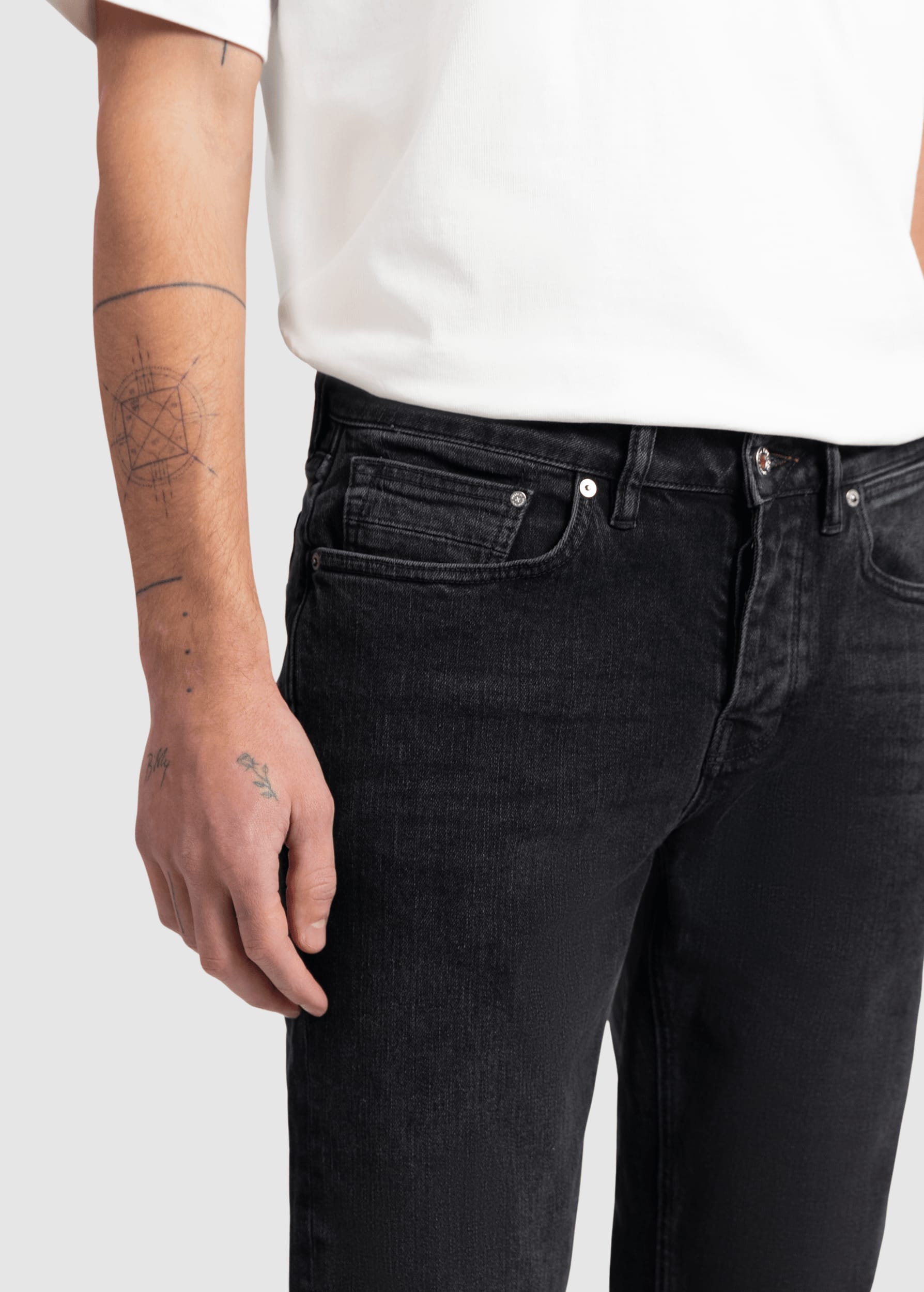 kuyichi-jim-regular-slim-vintage-black-4.jpeg Jim Regular Slim Vintage Black