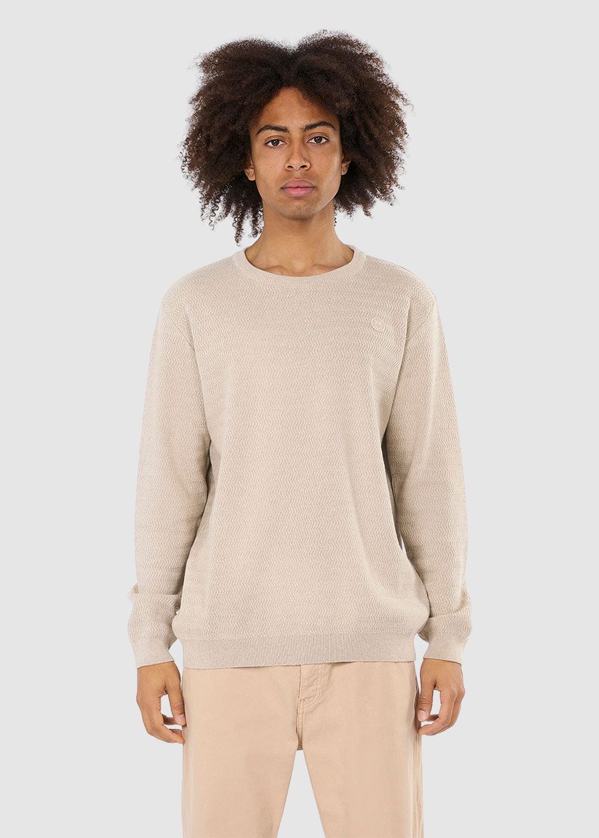 Zig-Zag Badge Knit O-Neck Zig-Zag Badge Knit O-Neck