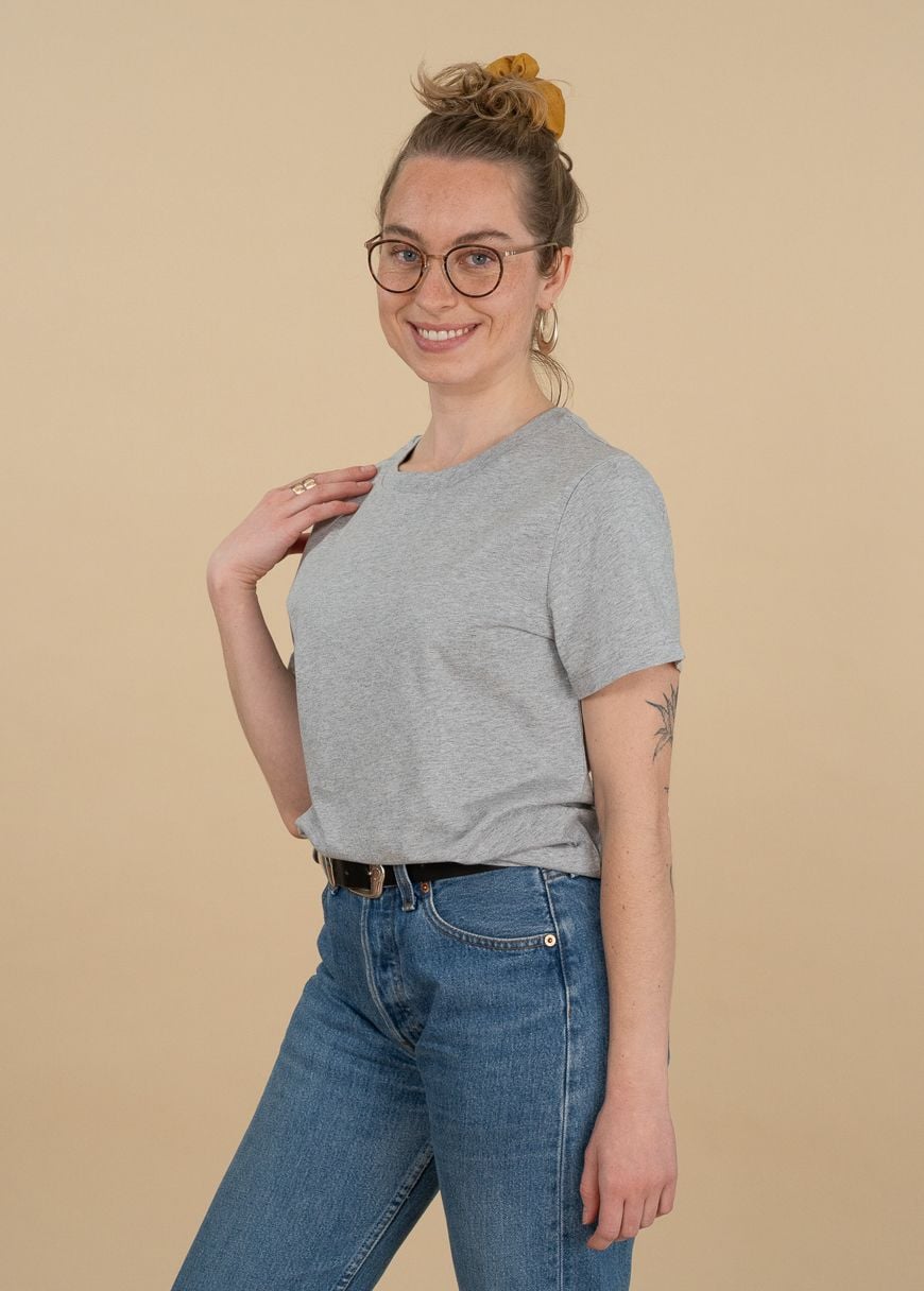 Classic T-Shirt Woman Heather Grey