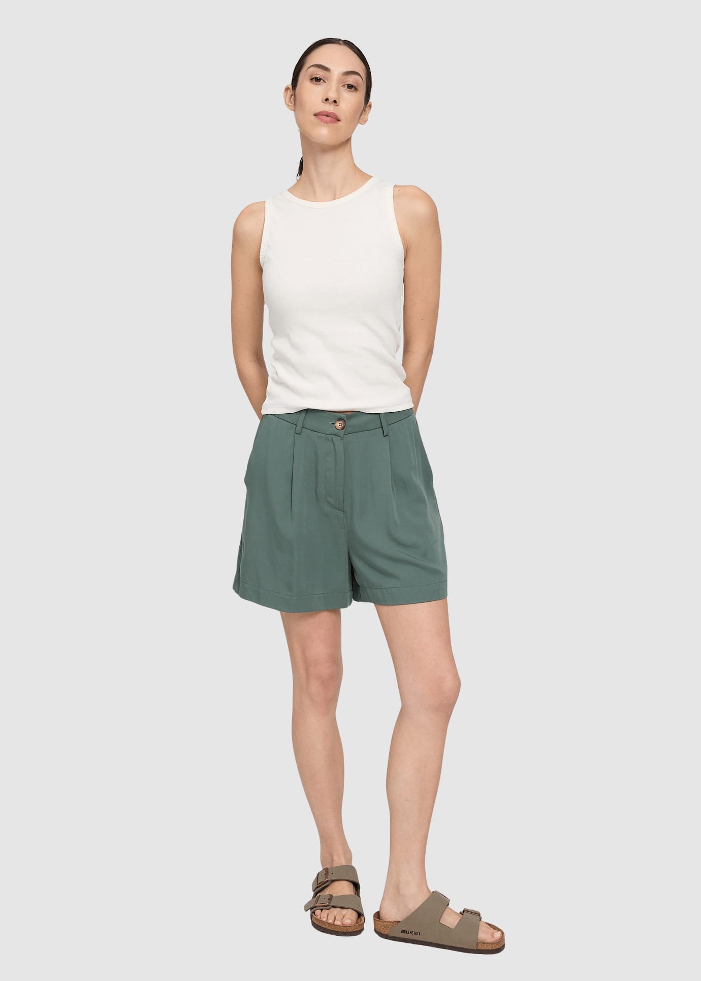 Pleated Viscose Shorts Bottle Pleated Viscose Shorts Bottle