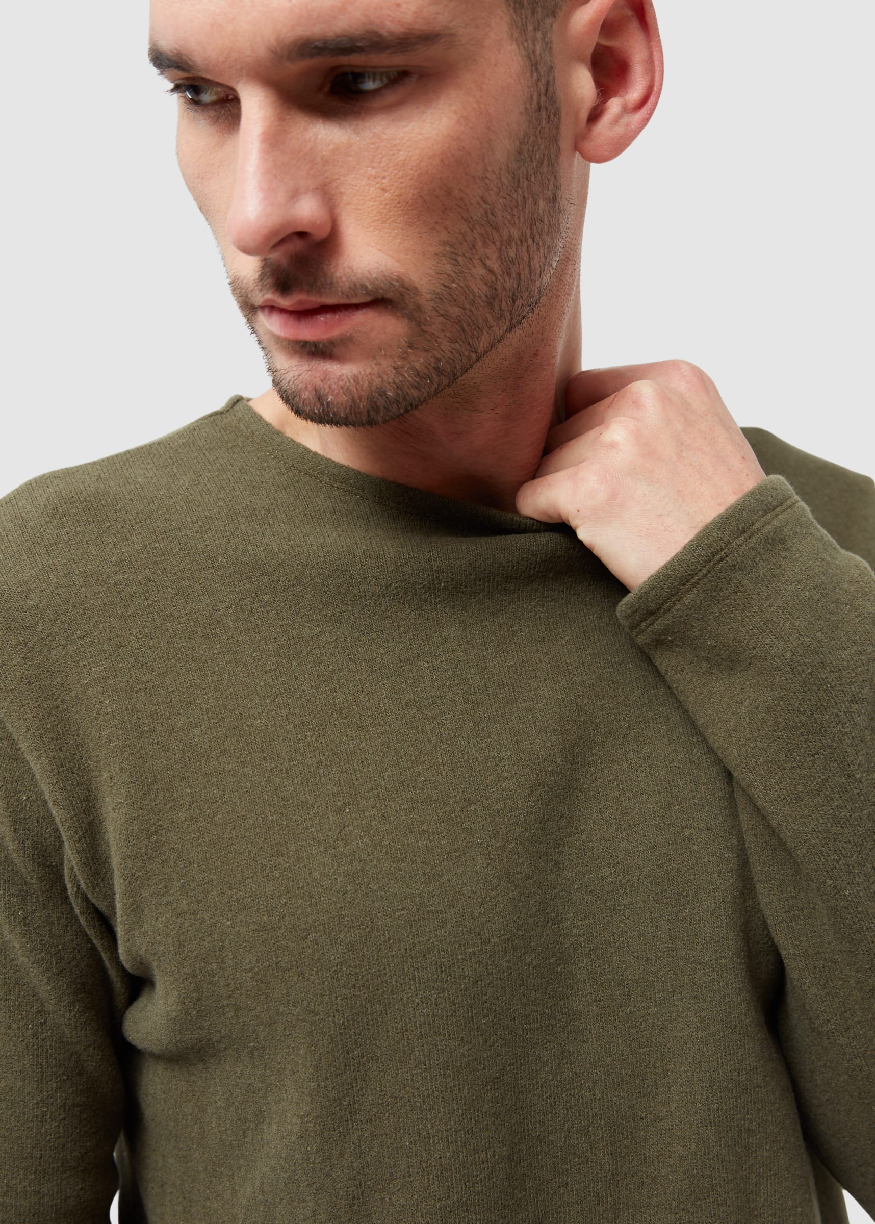 givn-gbian-dark-olive-4.jpeg Gbian Dark Olive