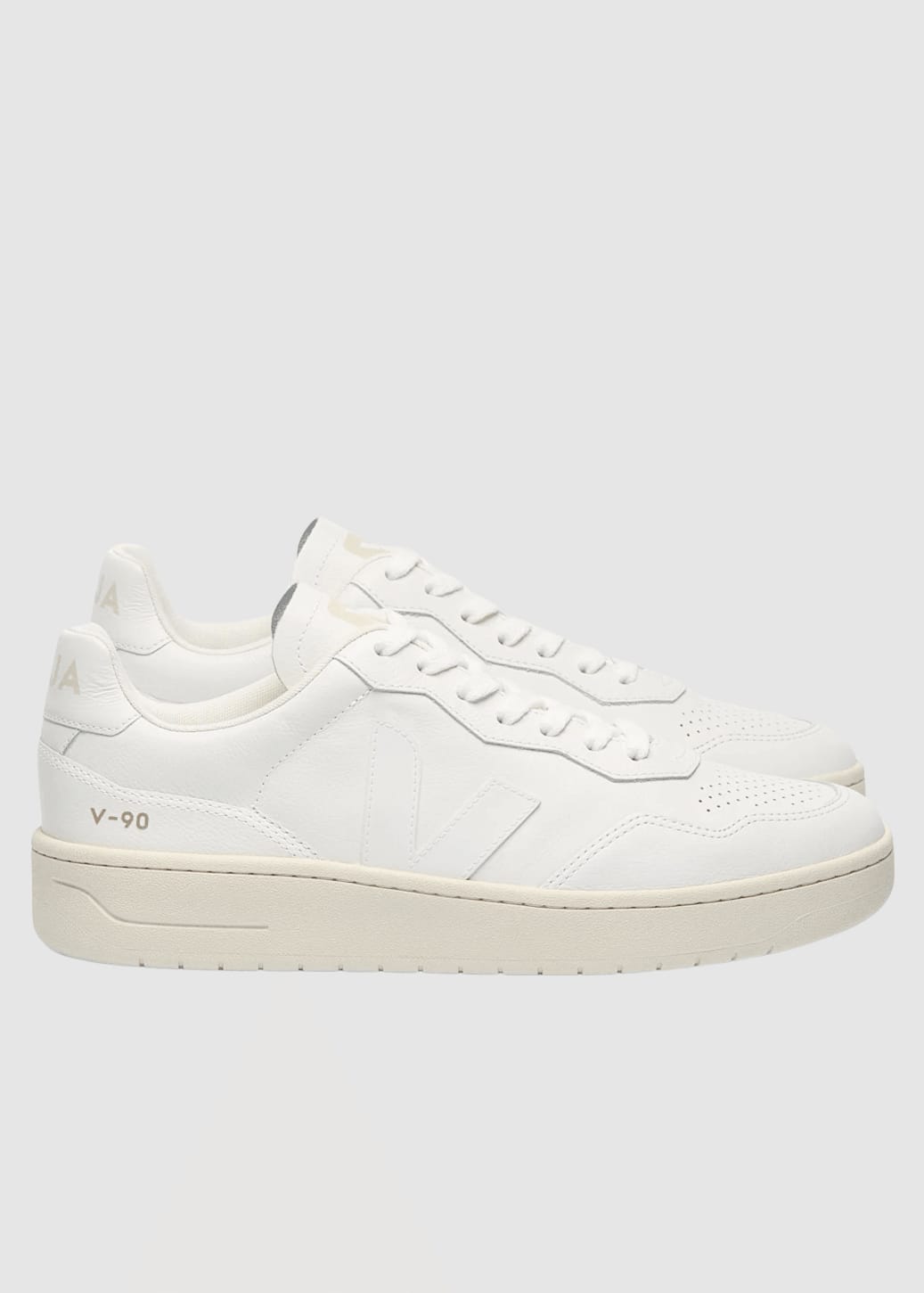 veja-v-90-extra-white-1.jpeg V-90 Extra White