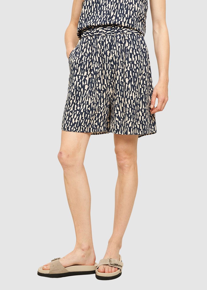 Shorts Pomelo Snippets Shorts Pomelo Snippets
