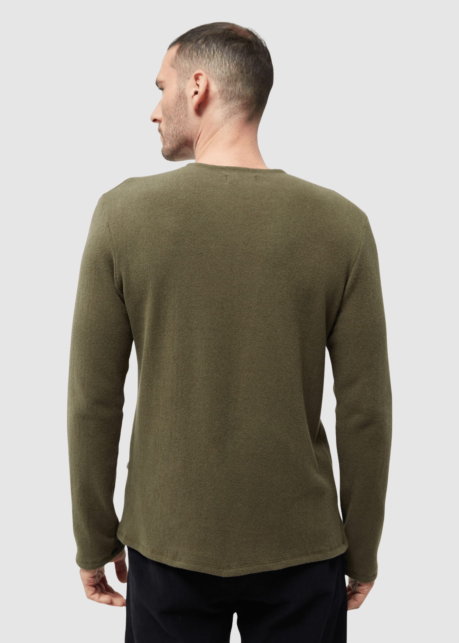 givn-gbian-dark-olive-2.jpeg Gbian Dark Olive
