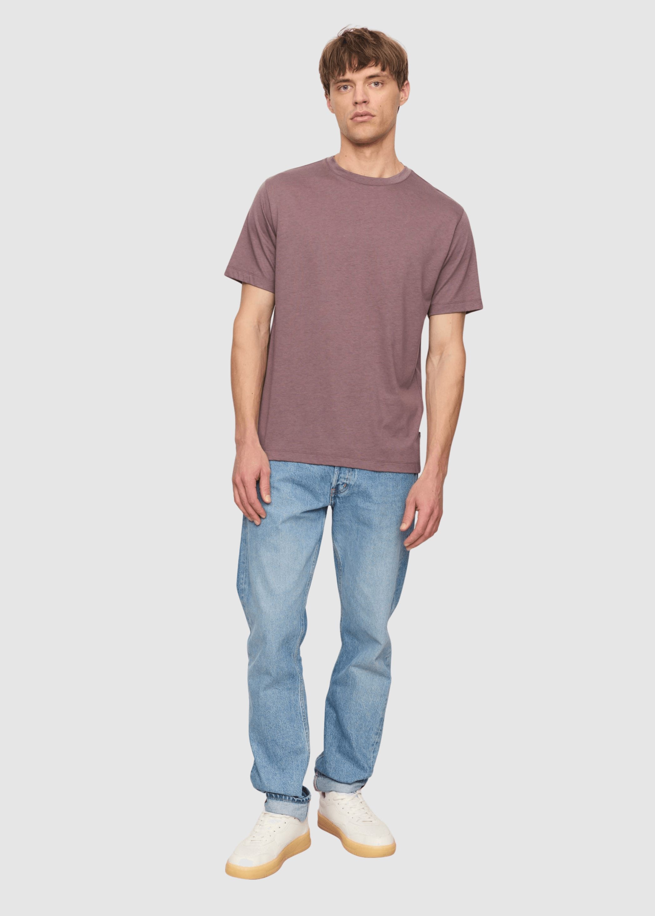 T-Shirt Date Mystic Grape T-Shirt Date Mystic Grape
