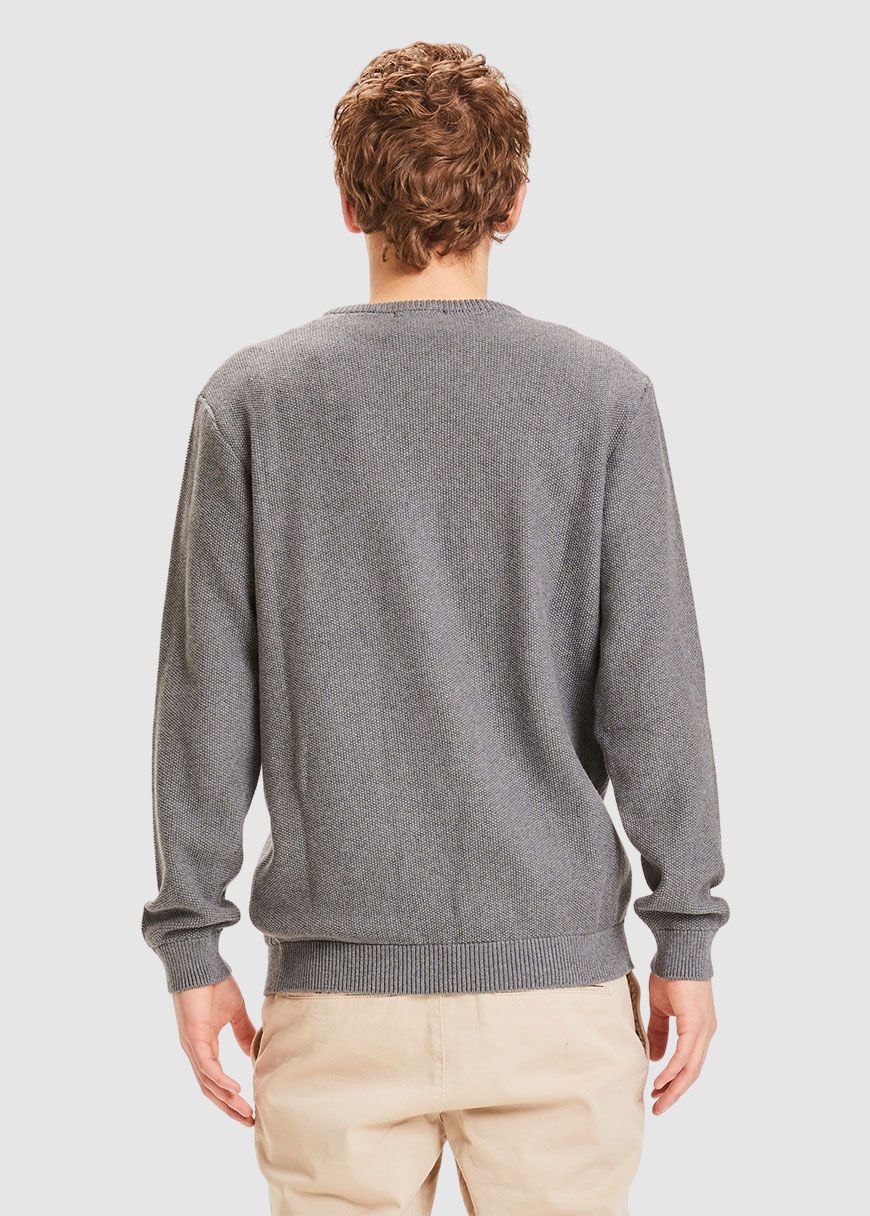 Pique Badge Knit O-Neck Pique Badge Knit O-Neck