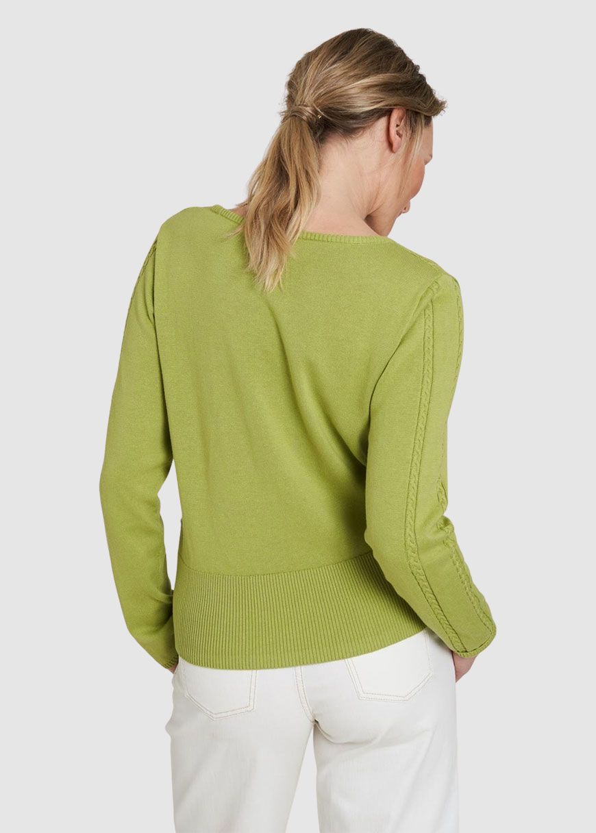 Leichter Strickpullover Leichter Strickpullover