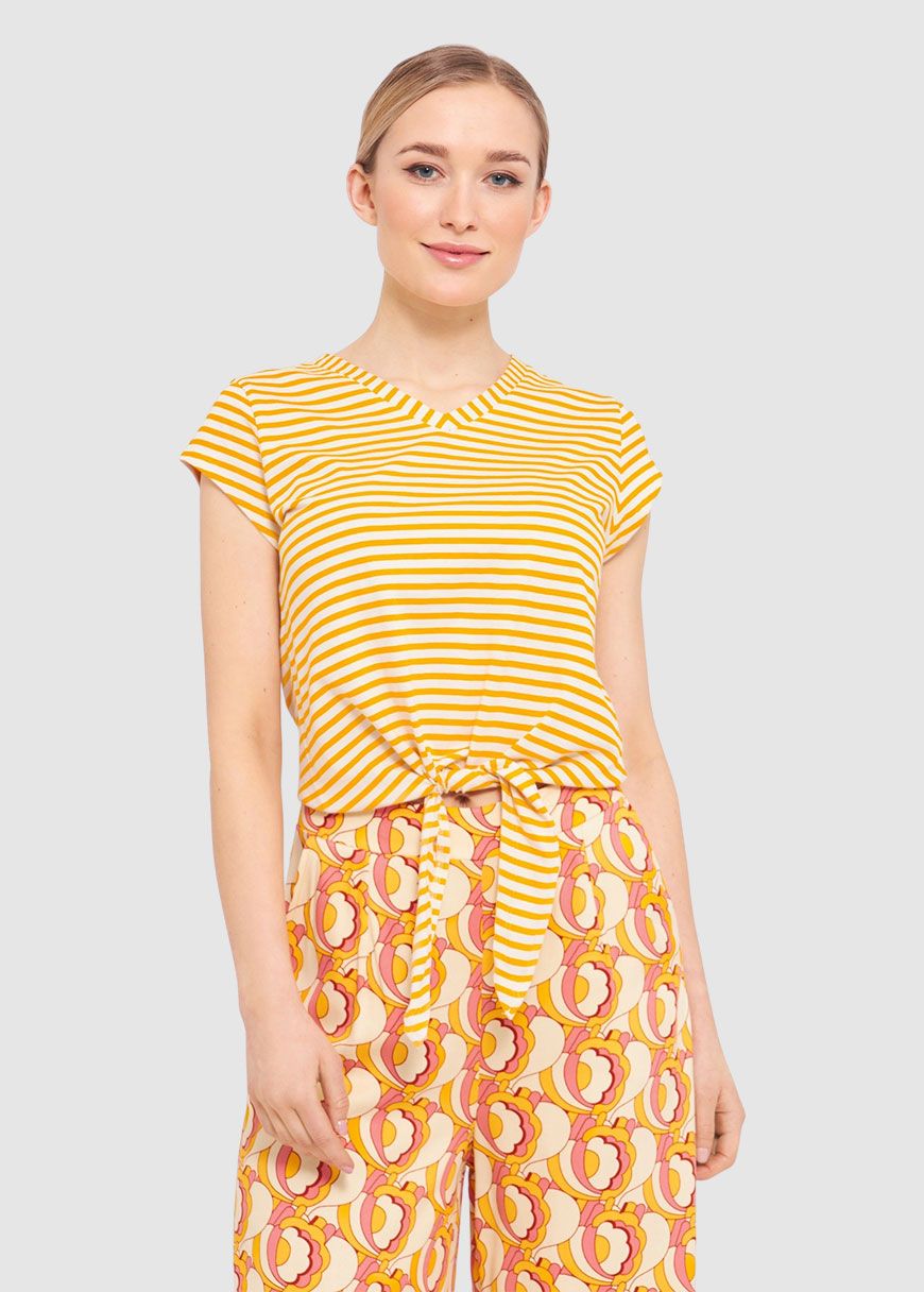 Tessa Ties A Knot T-Shirt Tessa Ties A Knot T-Shirt