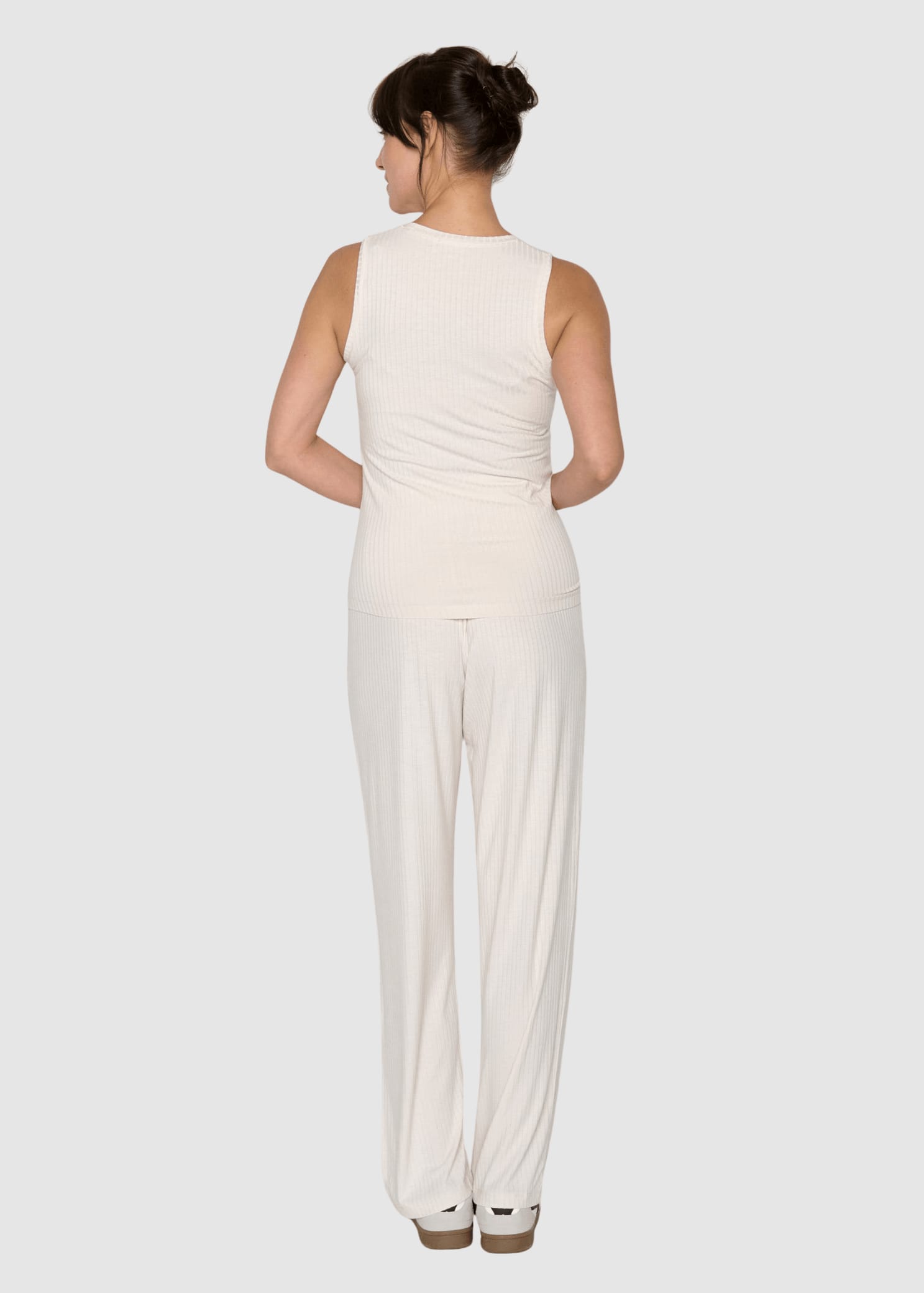 Basic Few Top Off White Basic Few Top Off White