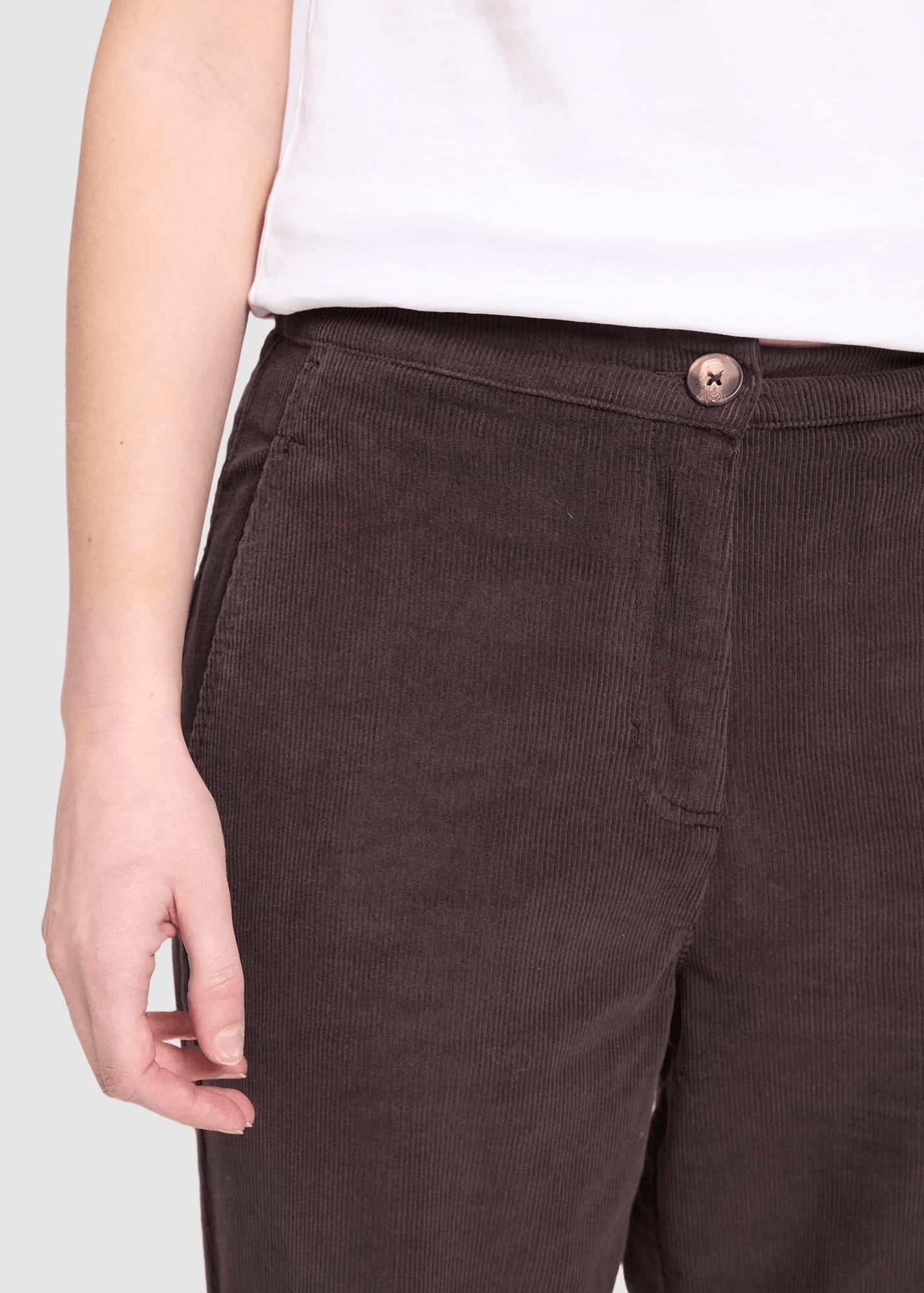 mazine-corduroy-pants-dark-chocolate-4.jpeg Corduroy Pants Dark Chocolate