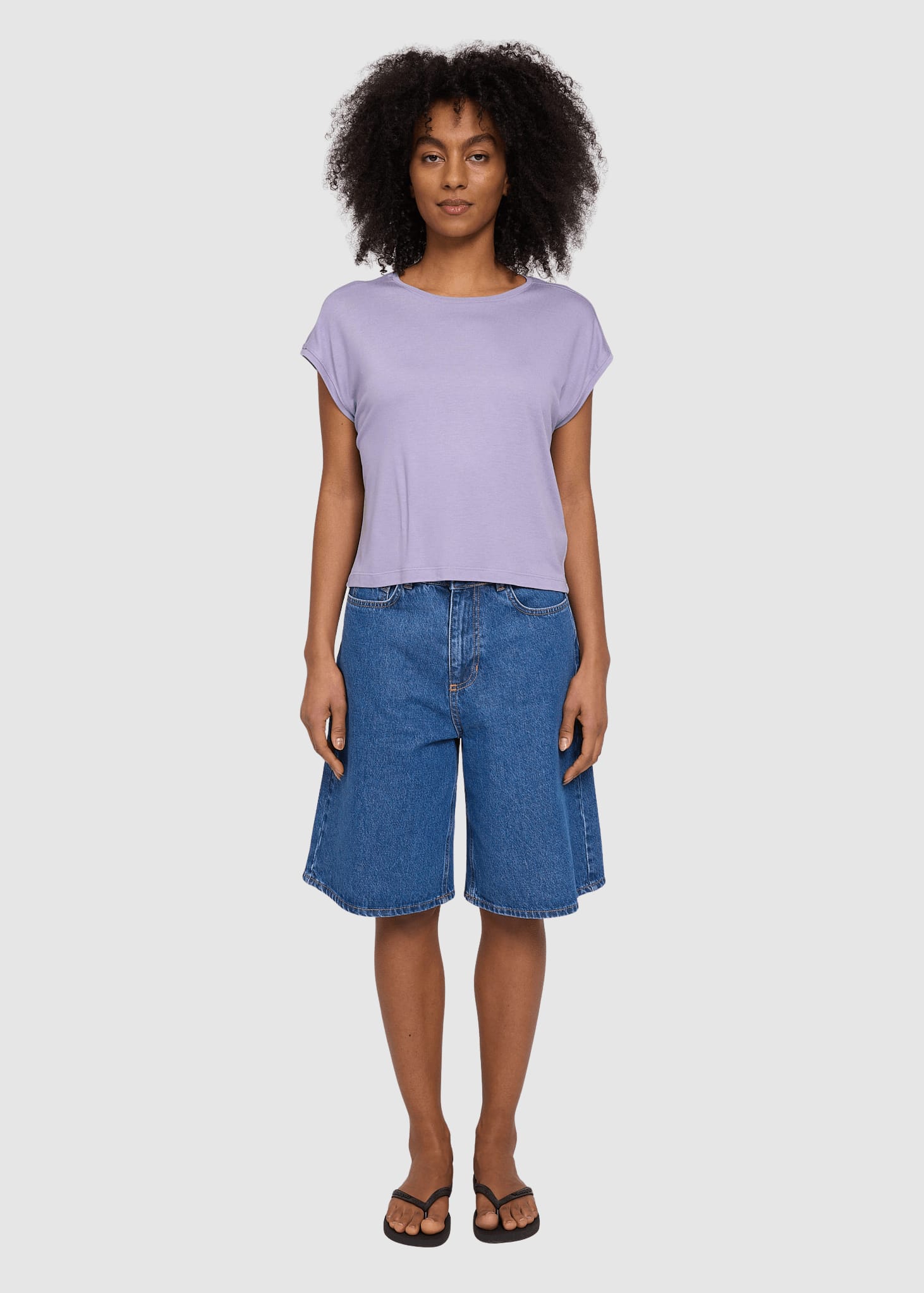 Ecovero Viscose Cropped T-Shirt Faded Lavender Ecovero Viscose Cropped T-Shirt Faded Lavender