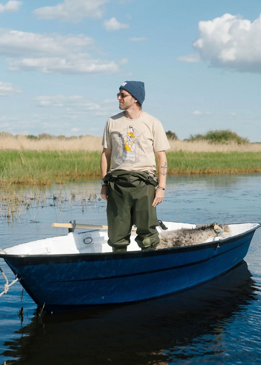 lakor_fishing_in_a_barrel_t_shirt_AW_25_LAK_tee_wp_fishingbarrell_White_Pepper_4_44112fa063 Fishing In A Barrel T-Shirt