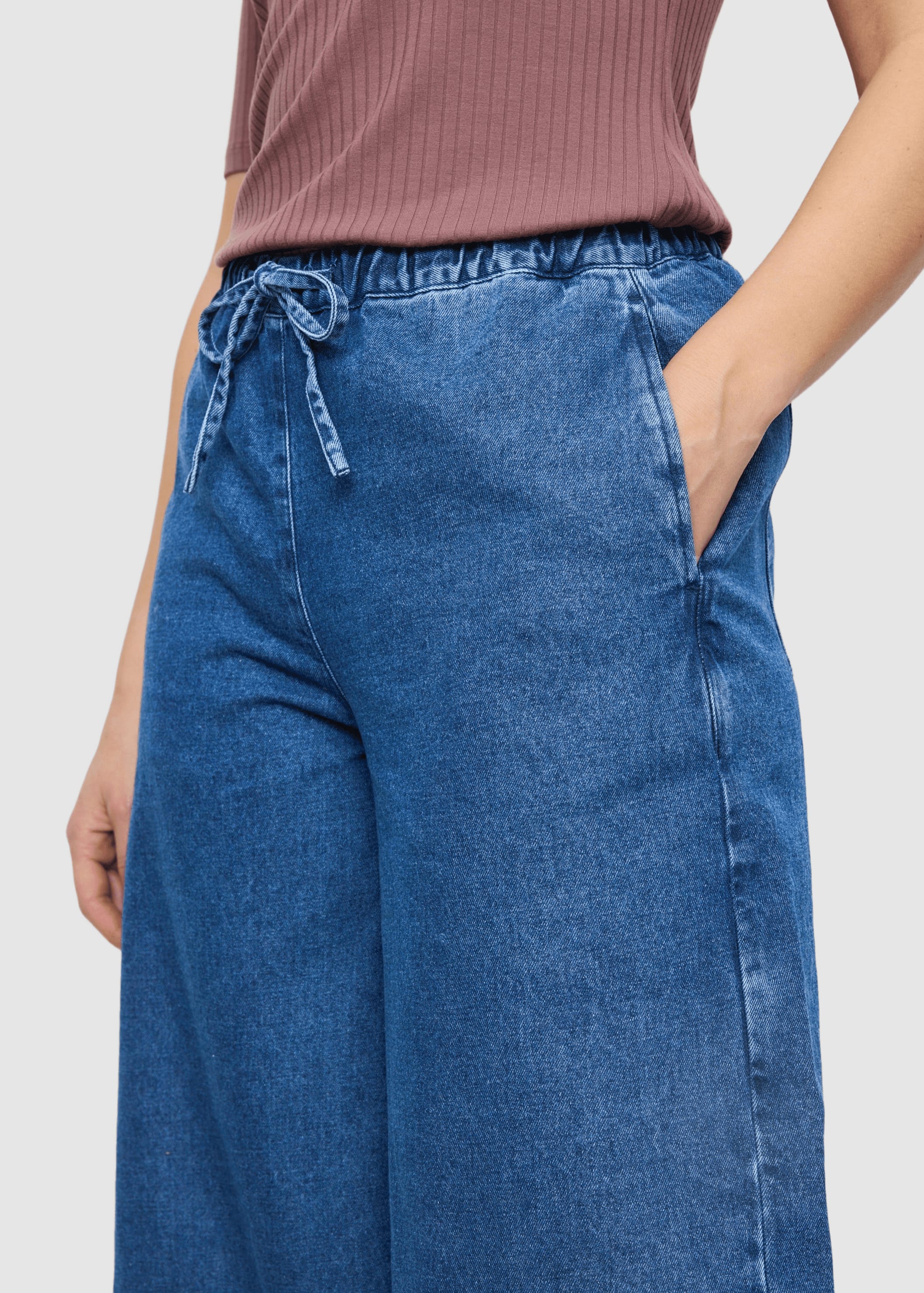 recolution-buttercub-blue-5.jpeg Buttercub Blue