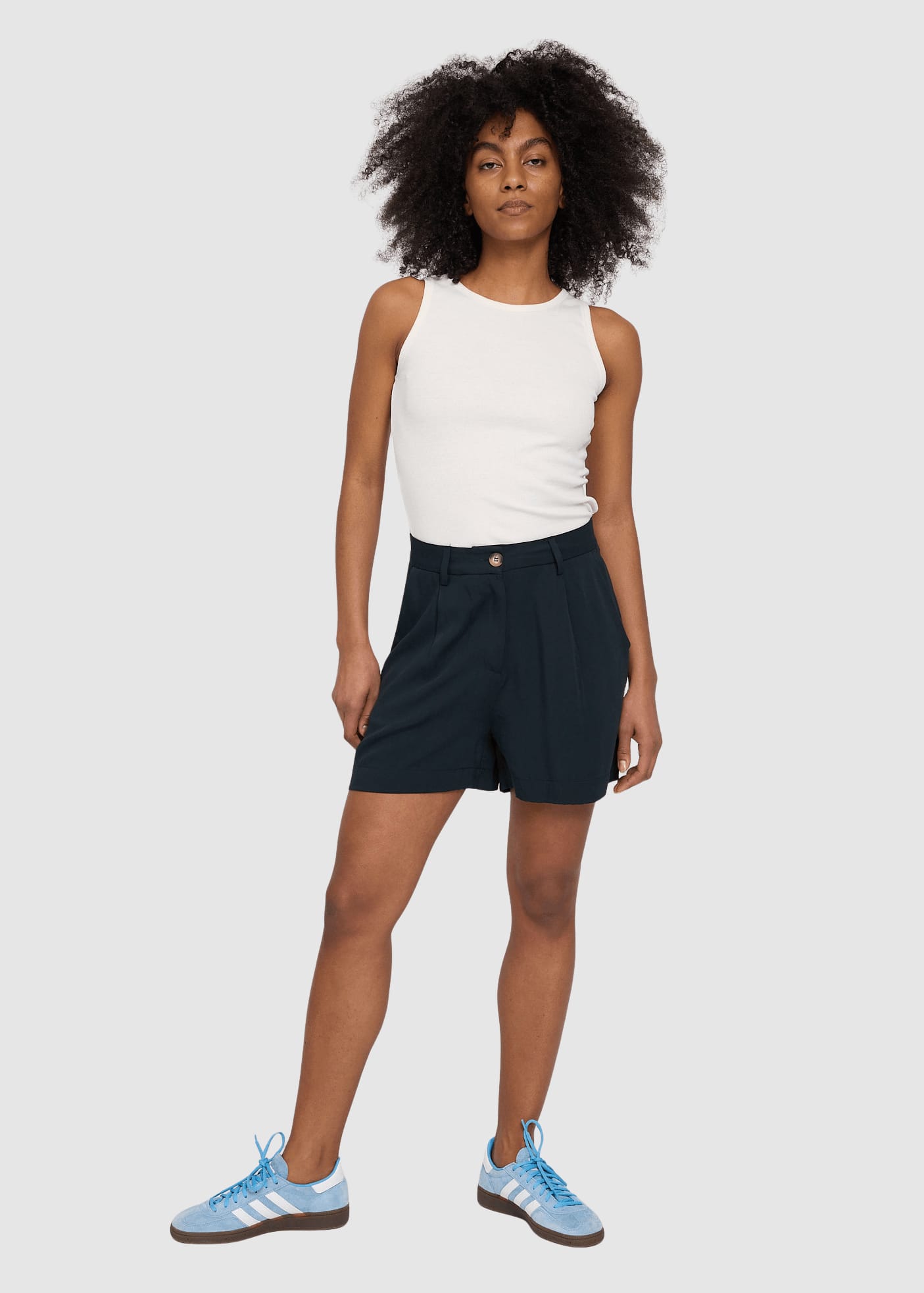 Pleated Viscose Shorts Black Pleated Viscose Shorts Black