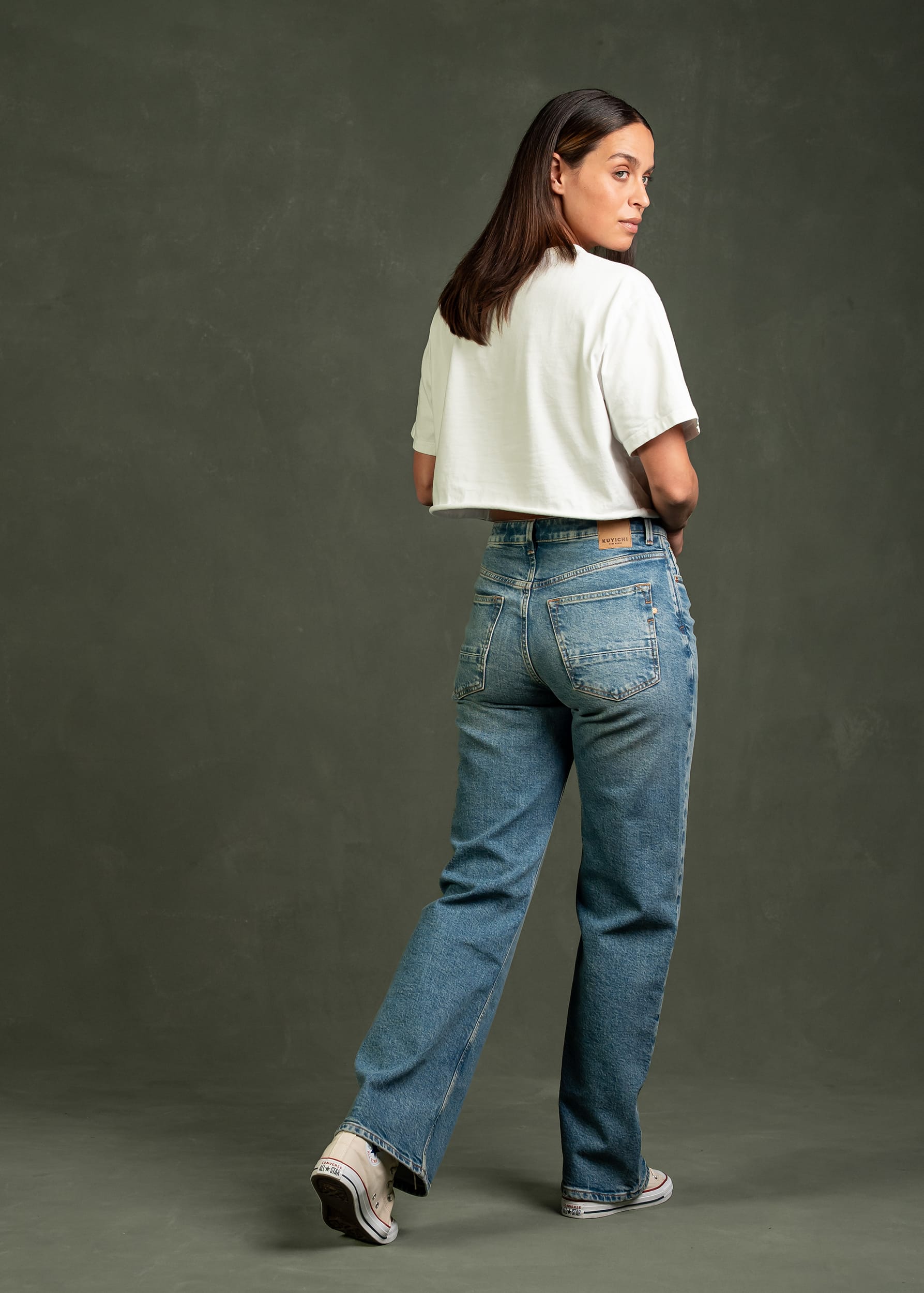 kuyichi-izabella-straight-smoked-indigo-6.jpeg Izabella Straight Smoked Indigo