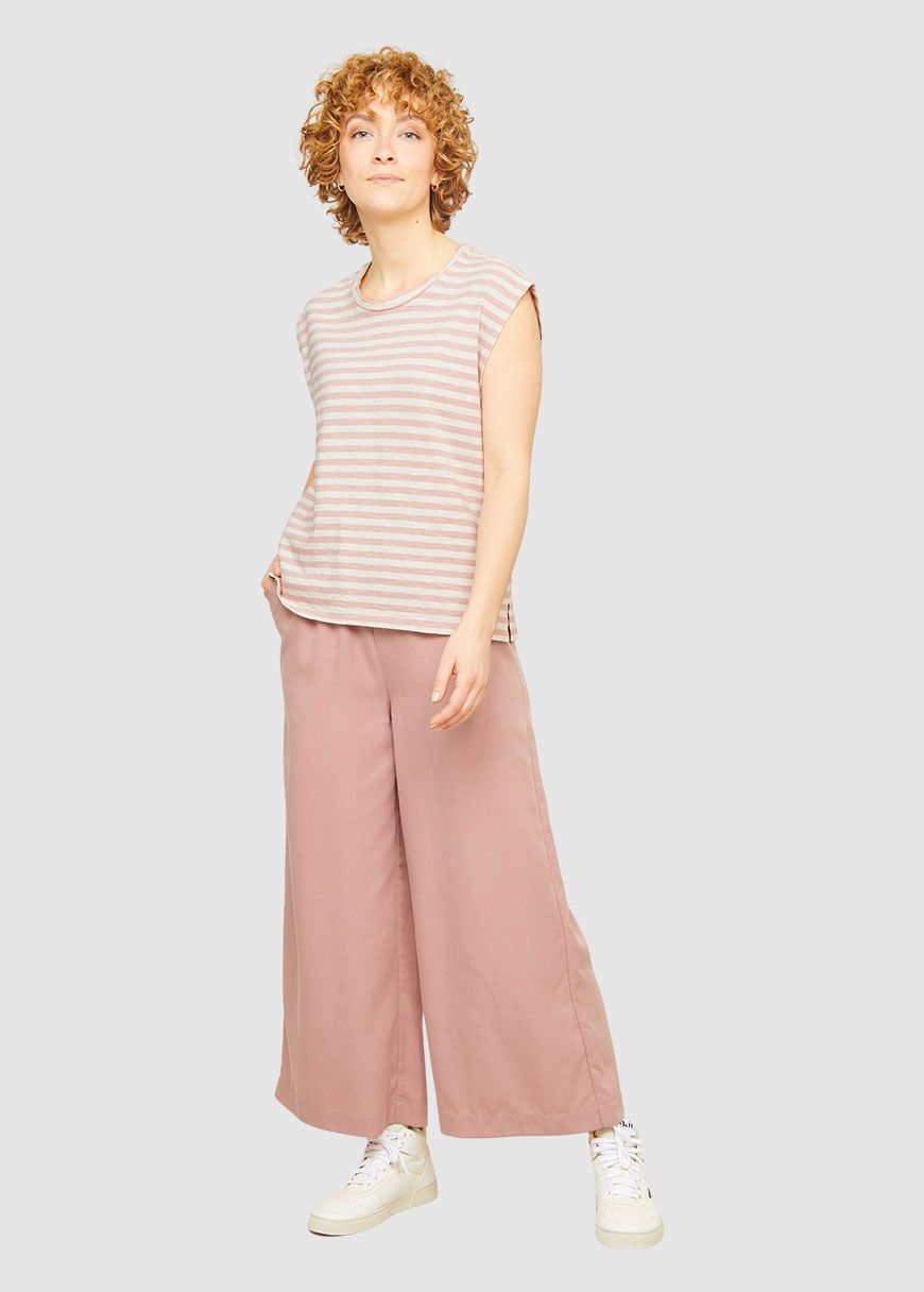 T-Shirt Zinnia Stripes T-Shirt Zinnia Stripes