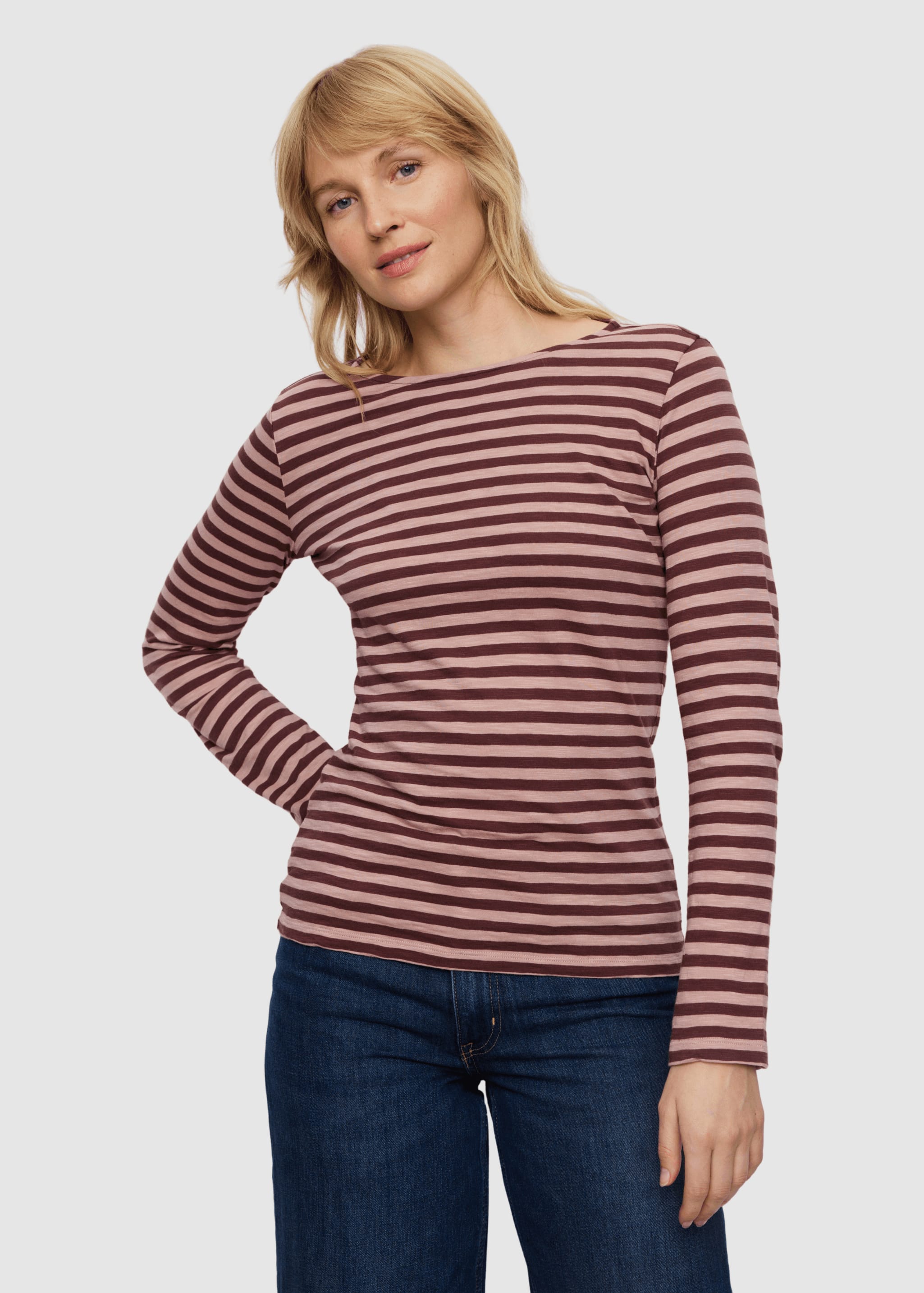 recolution-iris-stripes-rose-1.jpeg Iris Stripes Rose