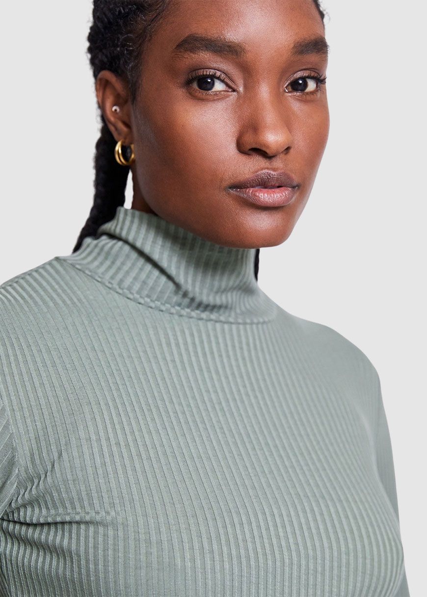 Lyocell Turtleneck Mio Lyocell Turtleneck Mio