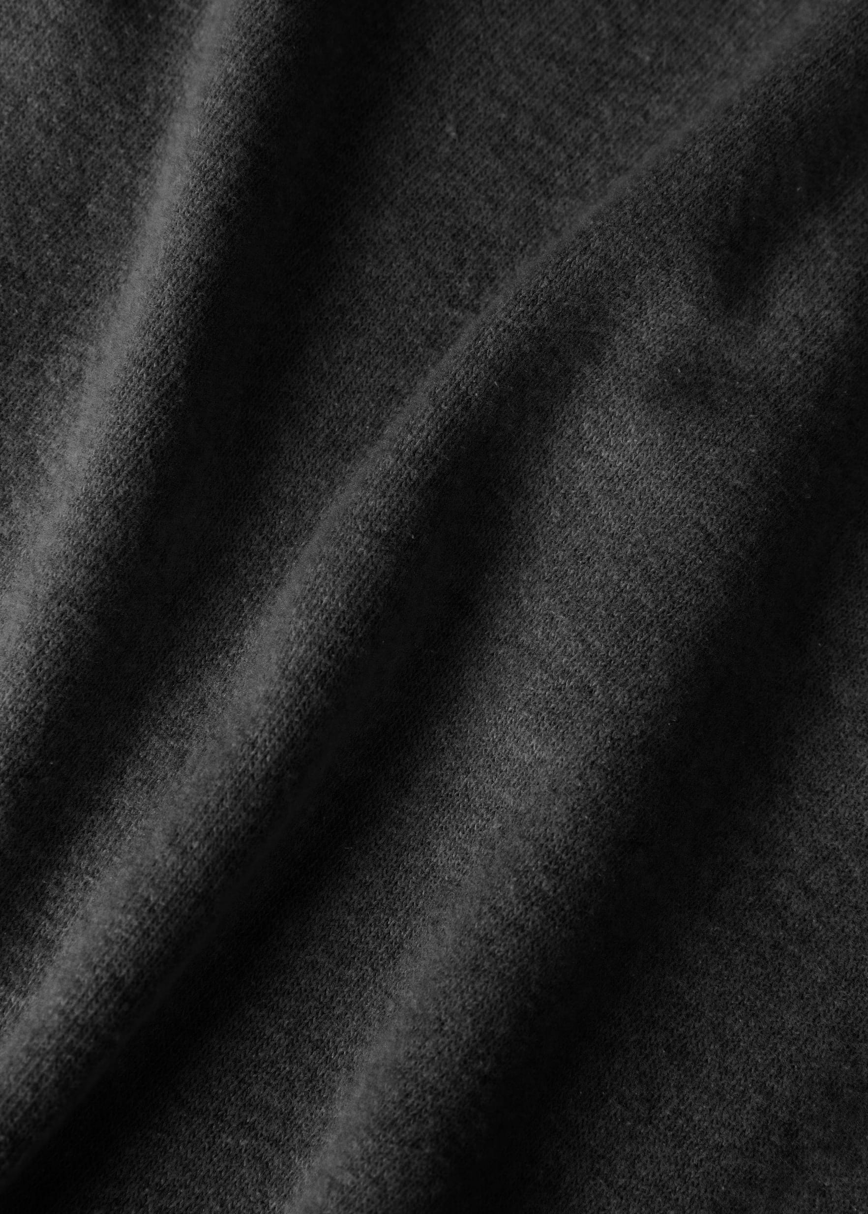 givn-gbian-dark-grey-5.jpeg Gbian Dark Grey