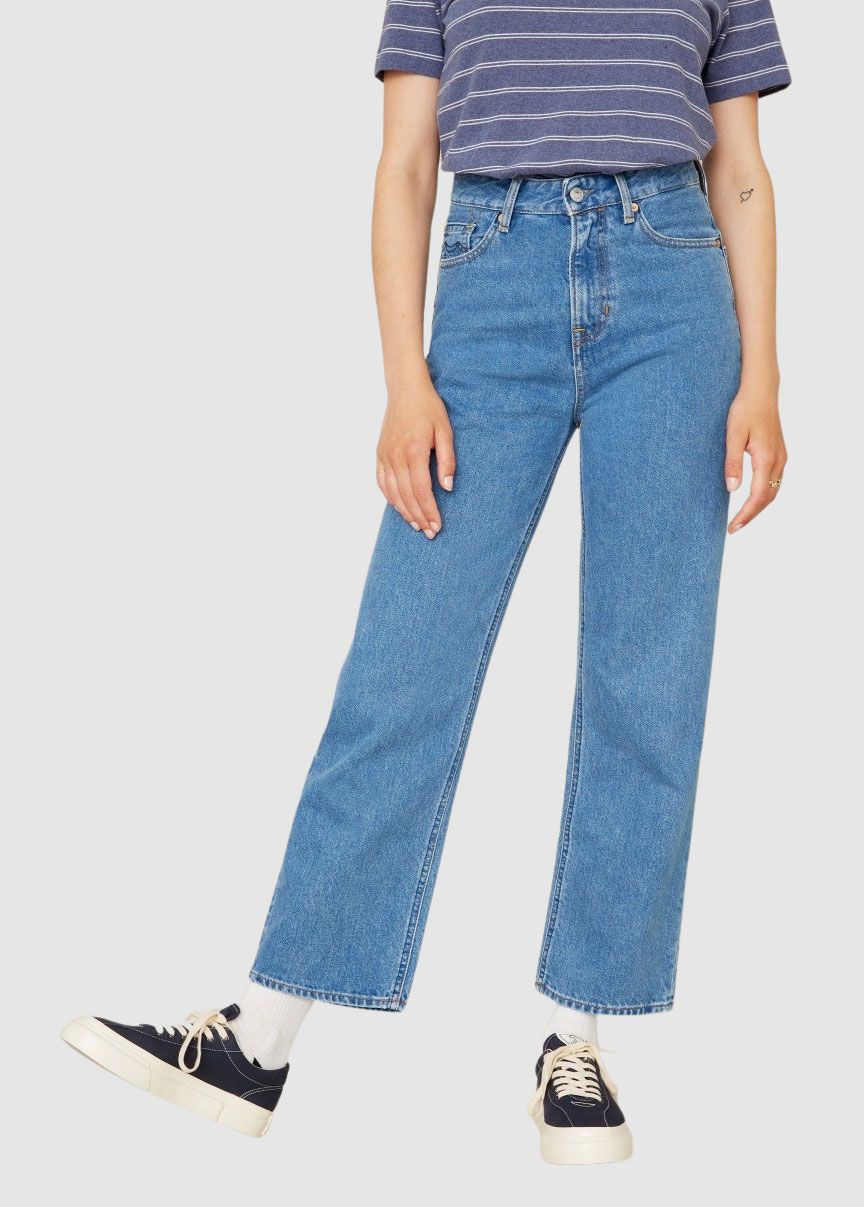 Liora Cropped Liora Cropped
