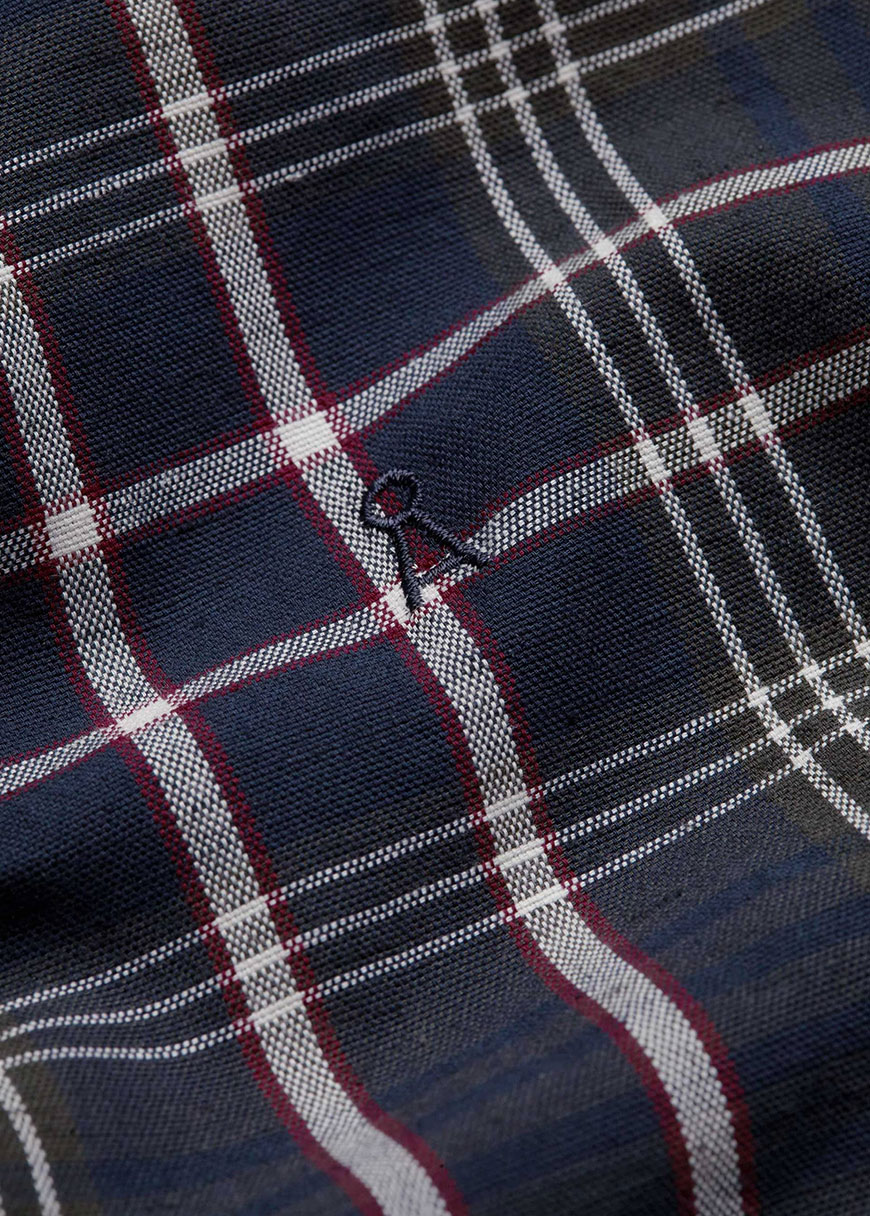 Linaas Bold Check Linaas Bold Check