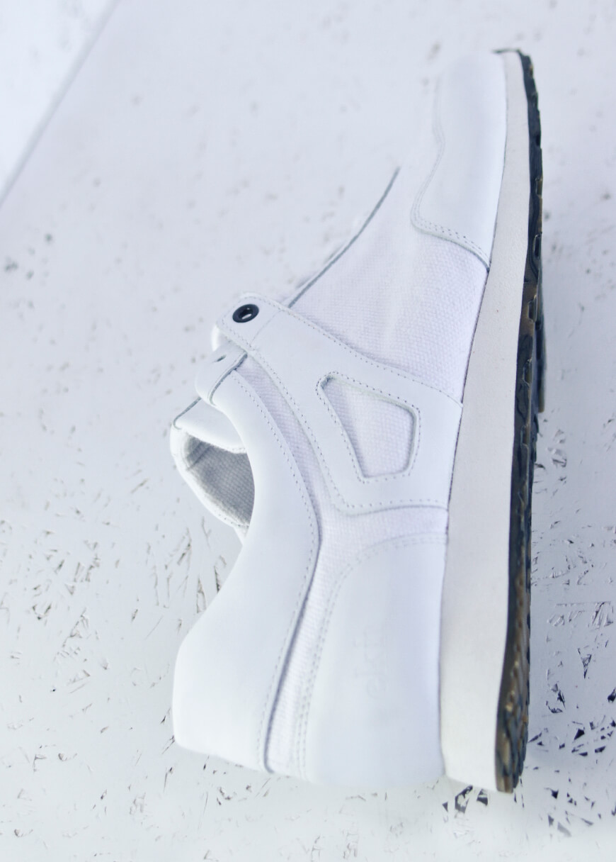 Low Seed Runner White Leather