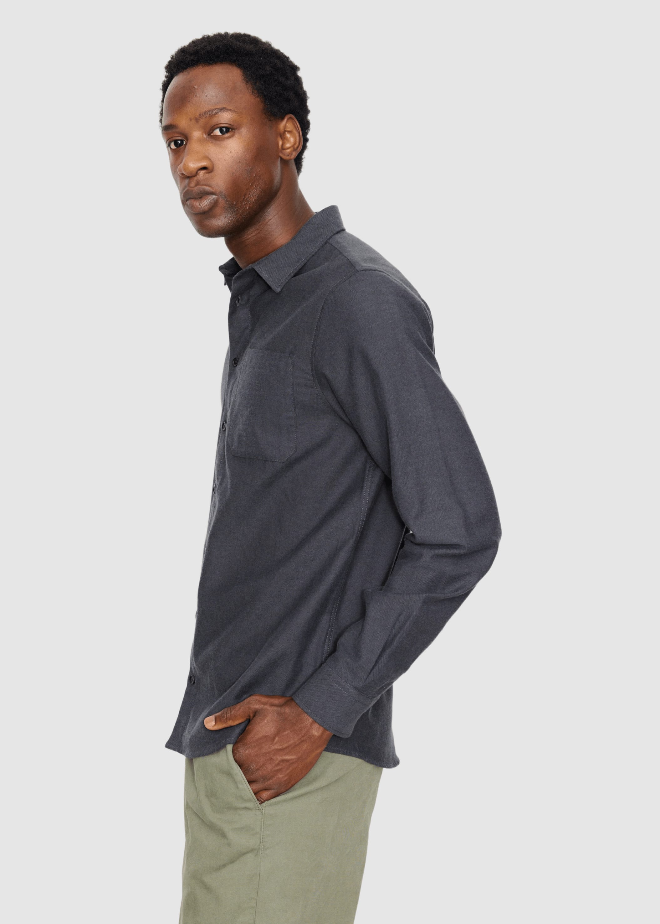 recolution-lentil-dark-grey-5.jpeg Lentil Dark Grey