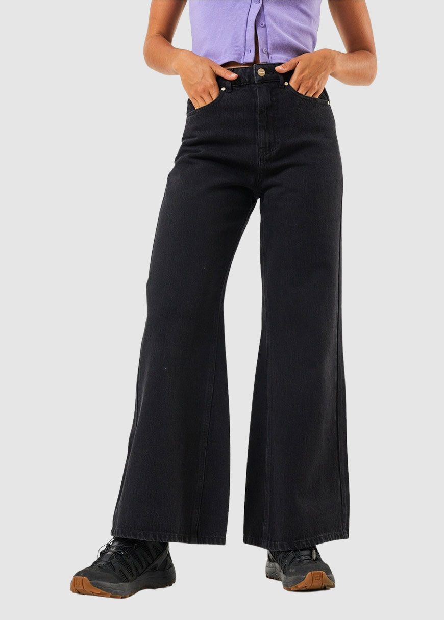 Gigi Organic Denim Flared Jeans Gigi Organic Denim Flared Jeans