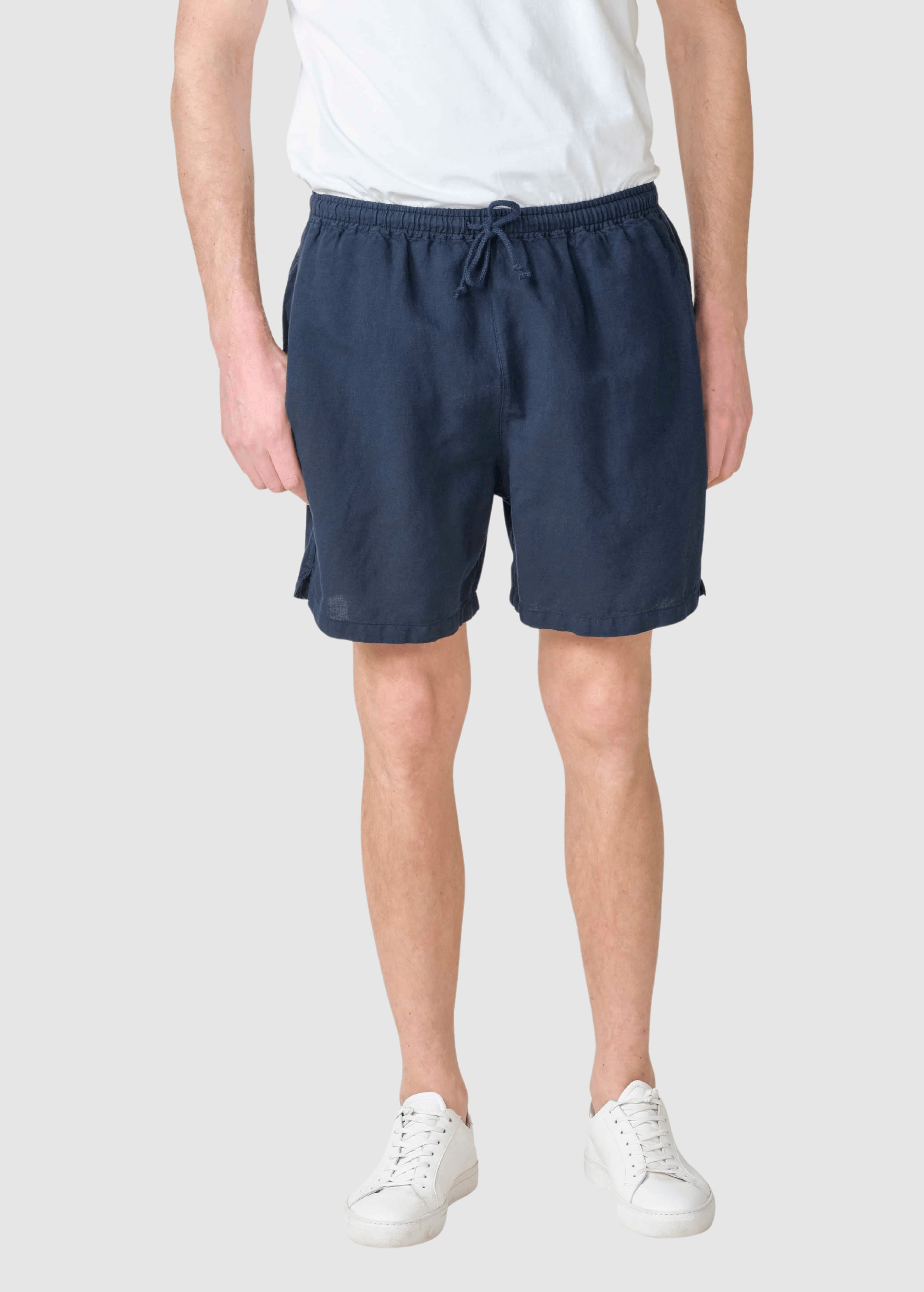 Bertram Linen Shorts Ocs Navy