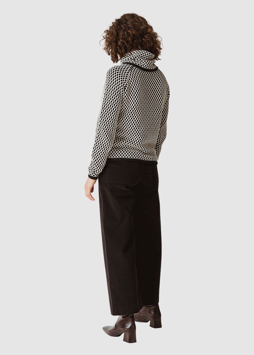 Loredi Sweater Loredi Sweater