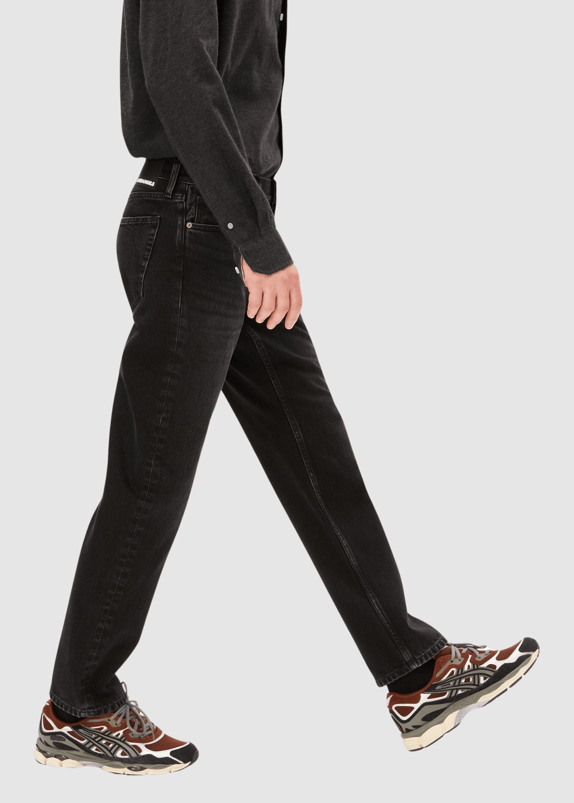 armedangels-maadox-classic-straight-jean-phantom-6.jpeg Maadox Classic Straight Jean Phantom