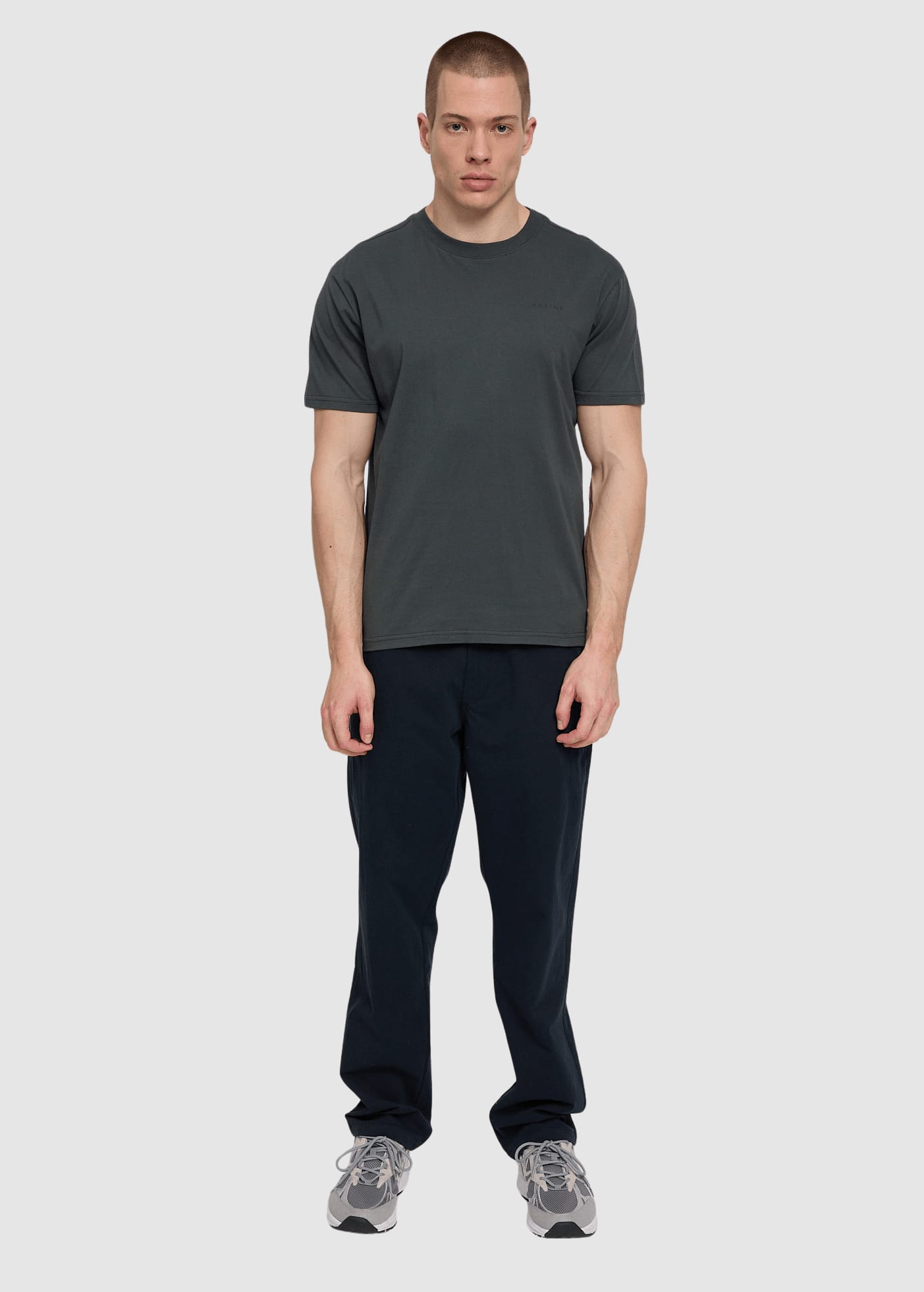 Basic T-Shirt Bottle Basic T-Shirt Bottle