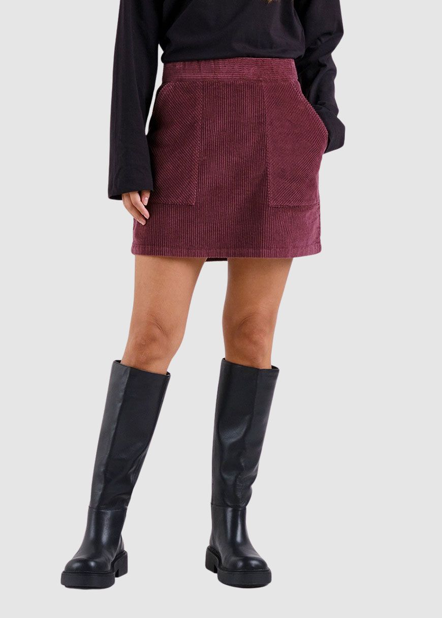 dedicated_skirt_majorna_corduroy_AW_25_DED_22957_Fig_Red_1_d692b020cc Skirt Majorna Corduroy
