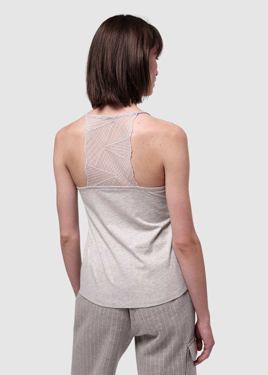 Top mit grafischer Spitze Top mit grafischer Spitze