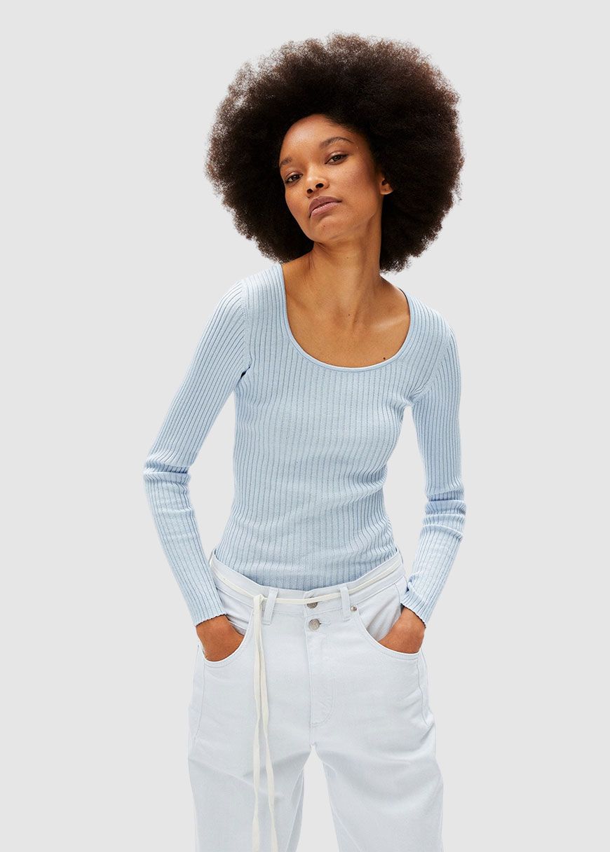 Alaania Crewneck Alaania Crewneck