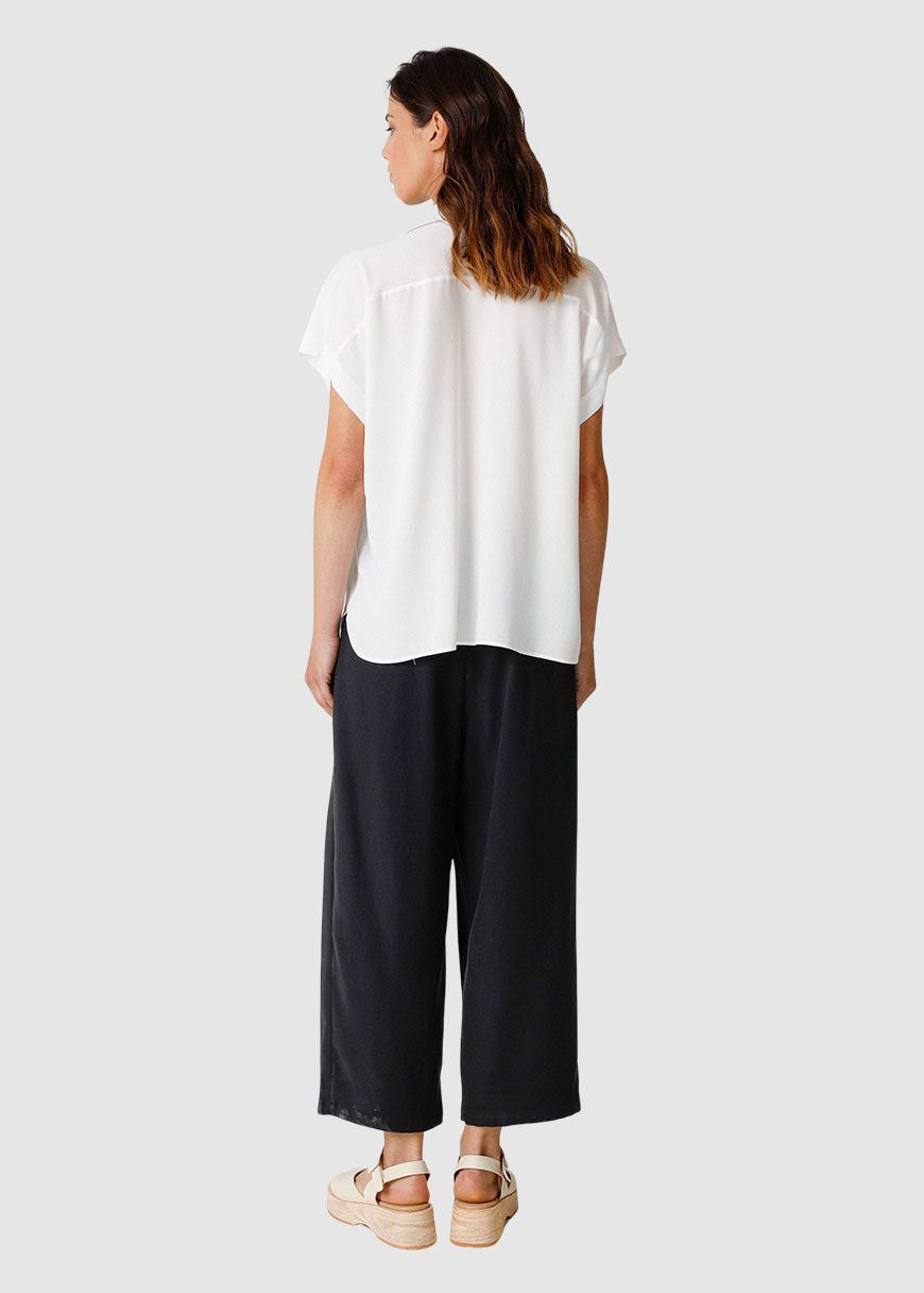 Uma Shirt