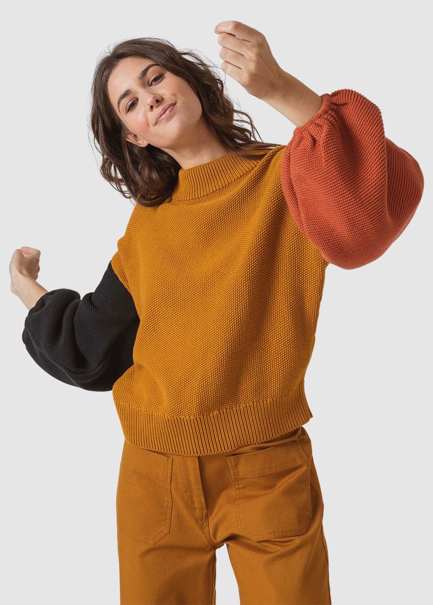 Aitza Women Sweater Aitza Women Sweater