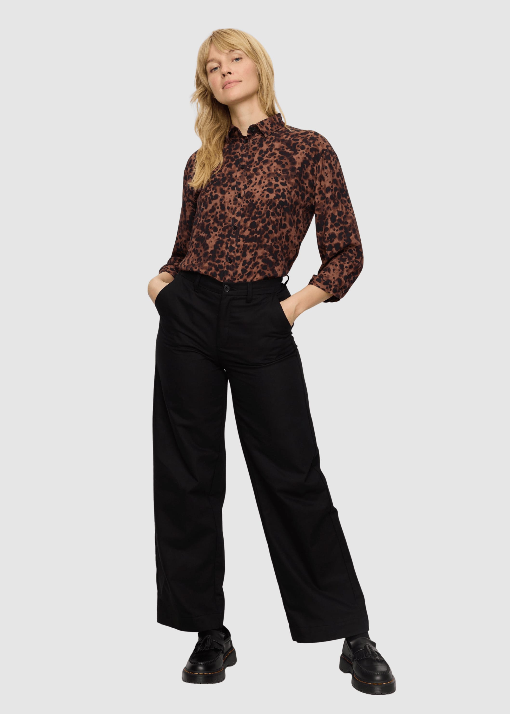 Ligularia Black