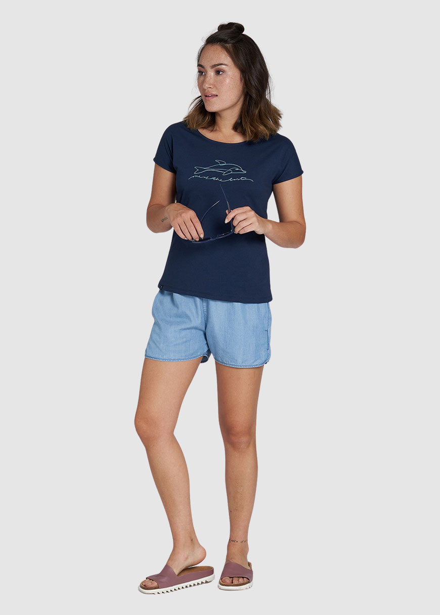 Casual T-Shirt Dolphin Casual T-Shirt Dolphin