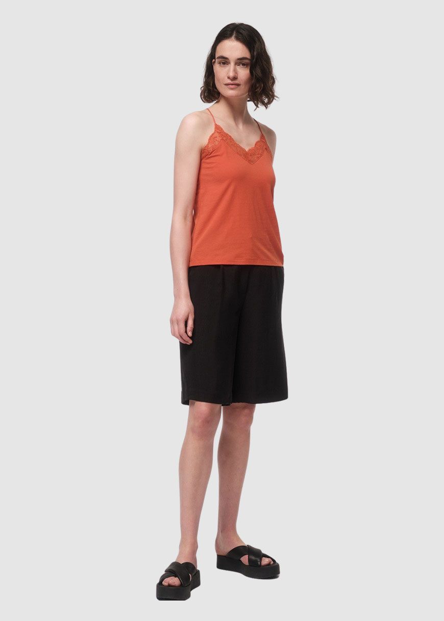 Top mit Spitze Top mit Spitze