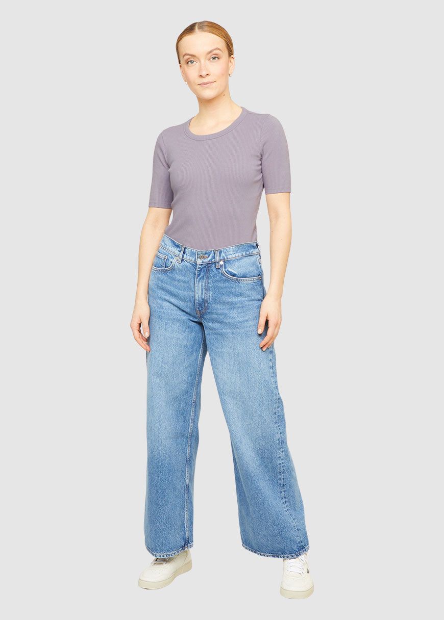 T-Shirt Daphne T-Shirt Daphne